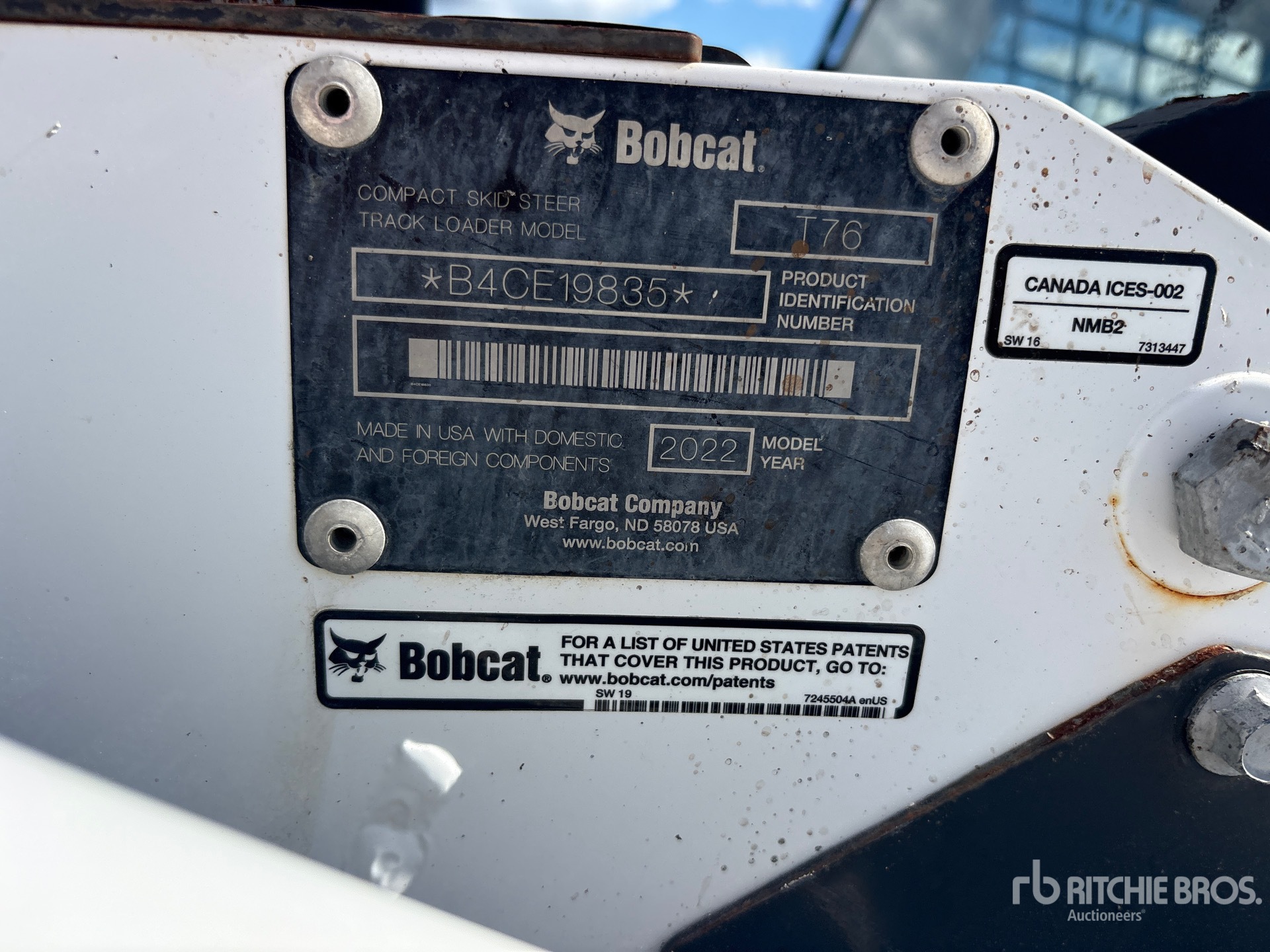 2022 Bobcat T76