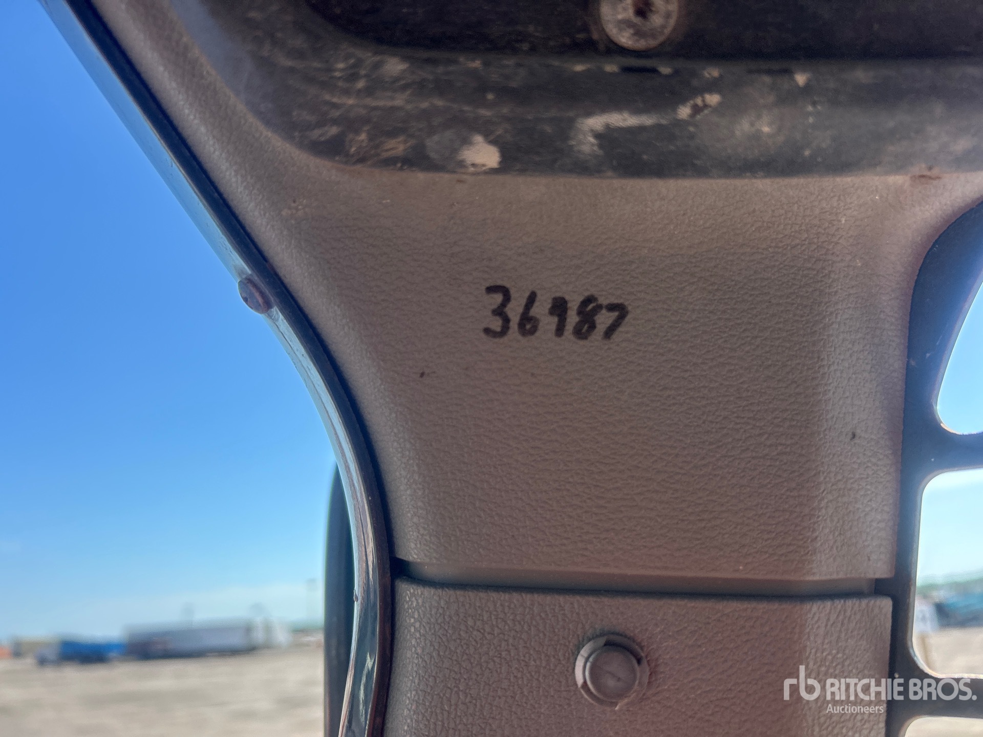 2022 Bobcat T62
