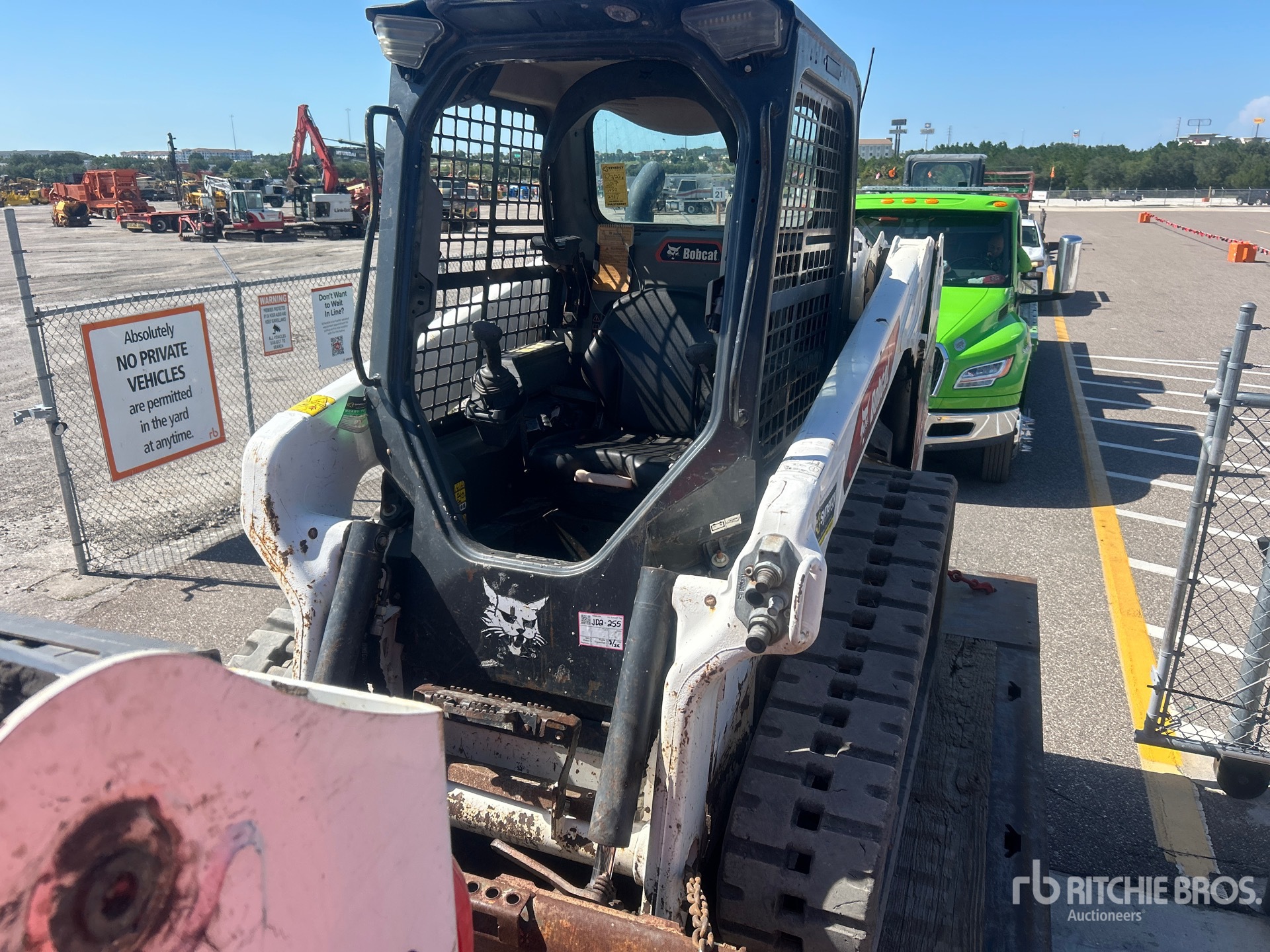 2022 Bobcat T62