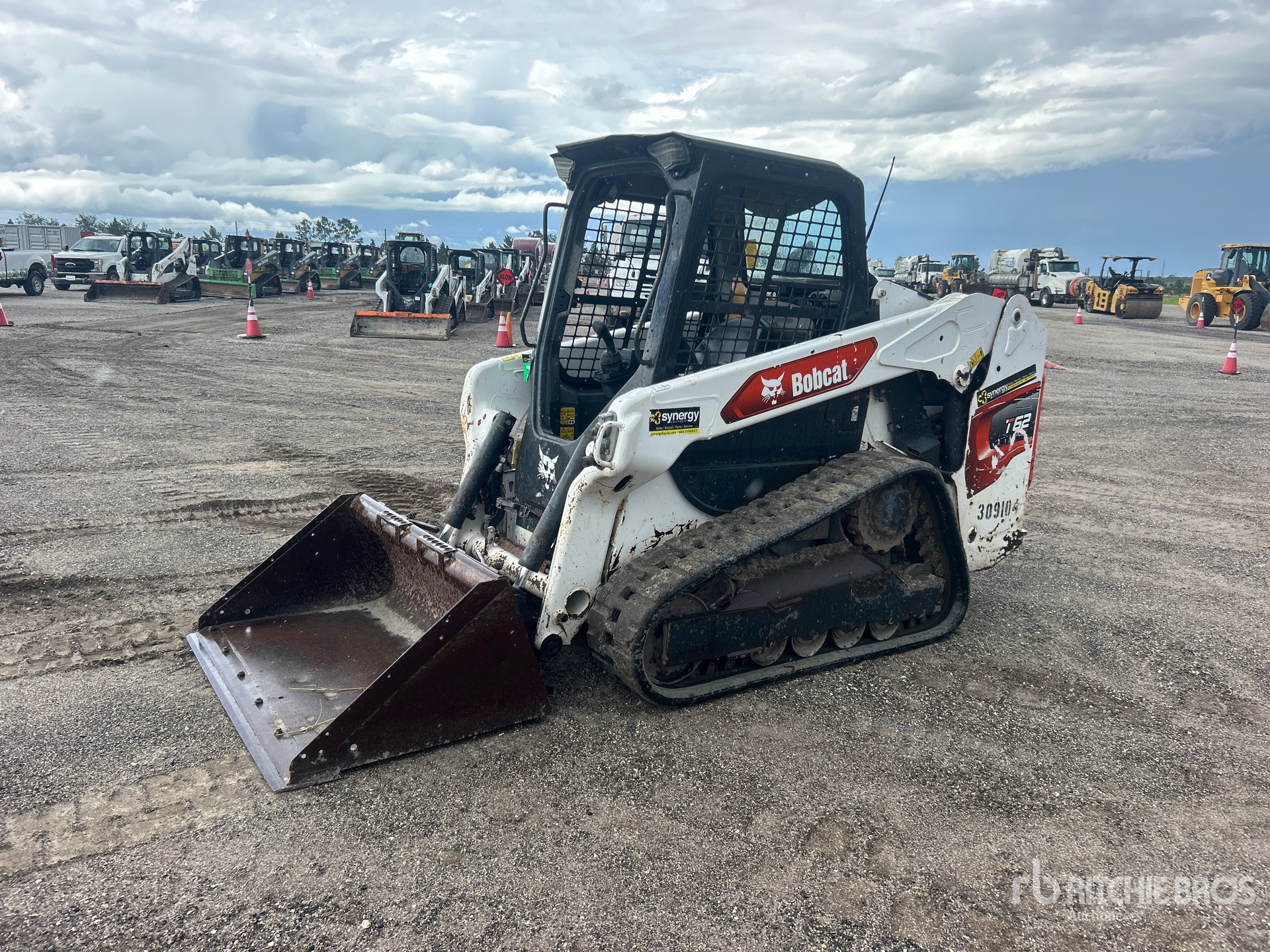 2022 Bobcat T62