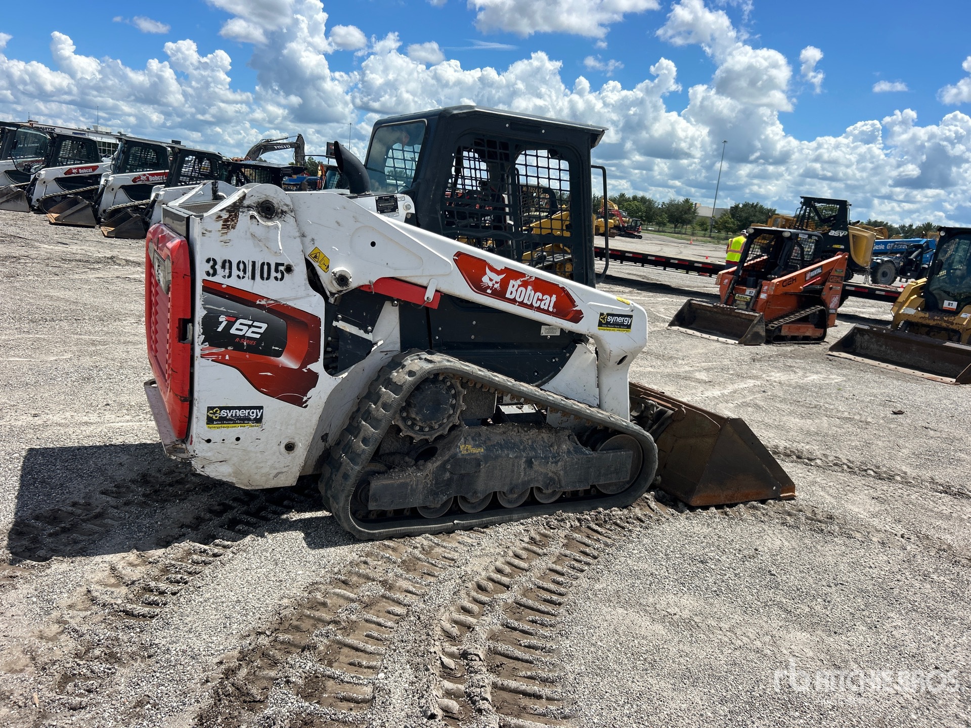 2022 Bobcat T62