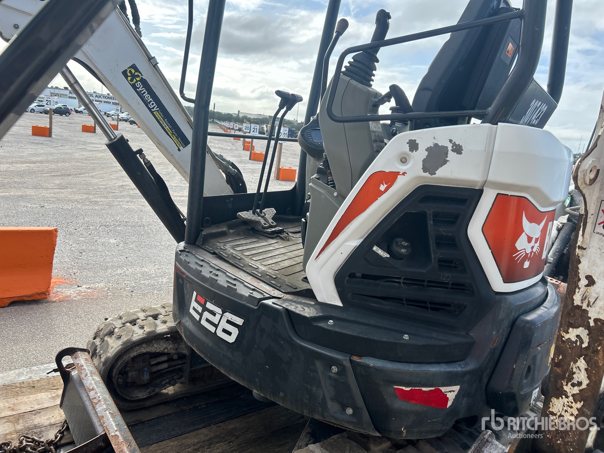 2020 Bobcat E26
