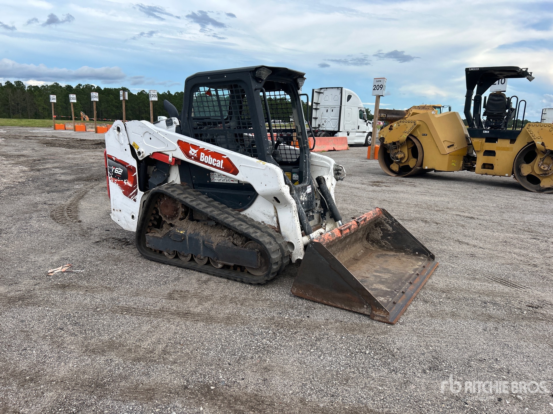 2022 Bobcat T62