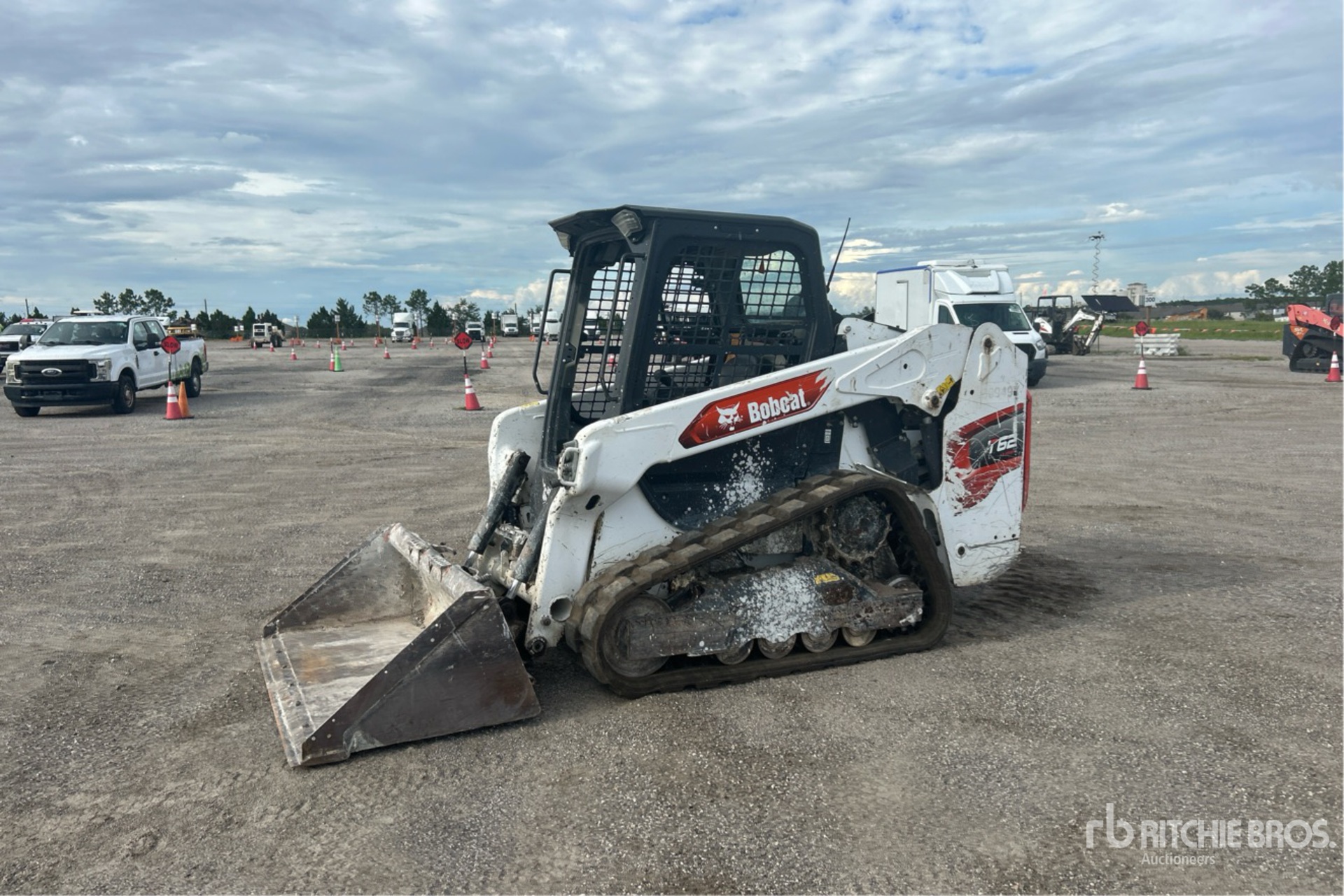 2022 Bobcat T62