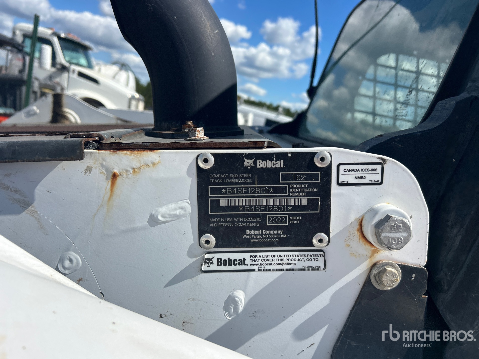 2022 Bobcat T62