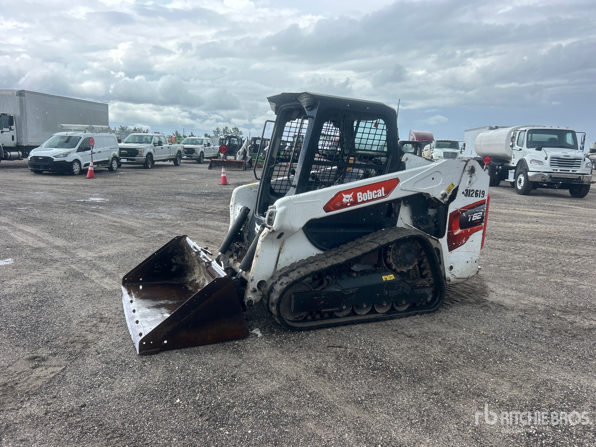 2023 Bobcat T62