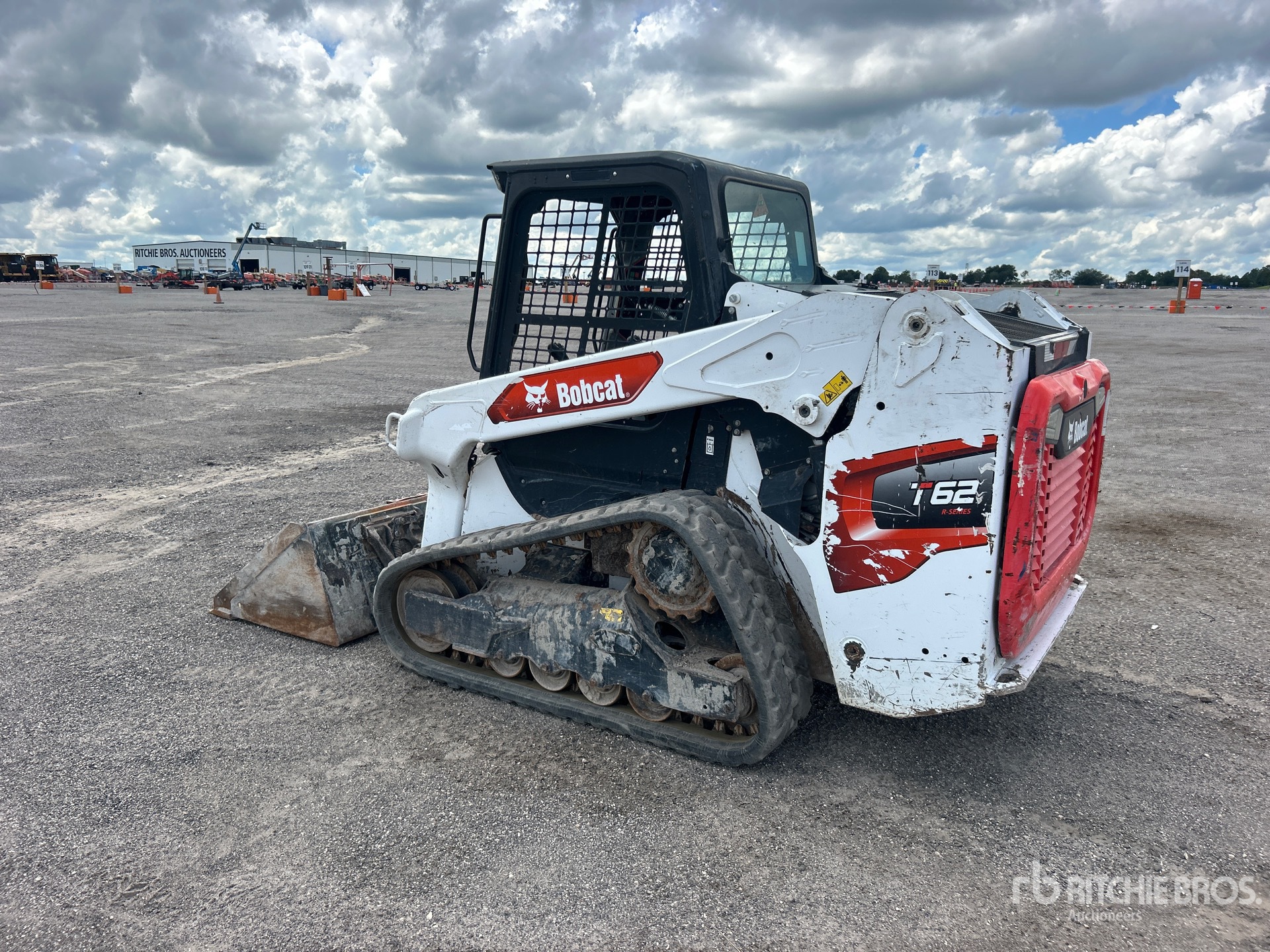 2023 Bobcat T62