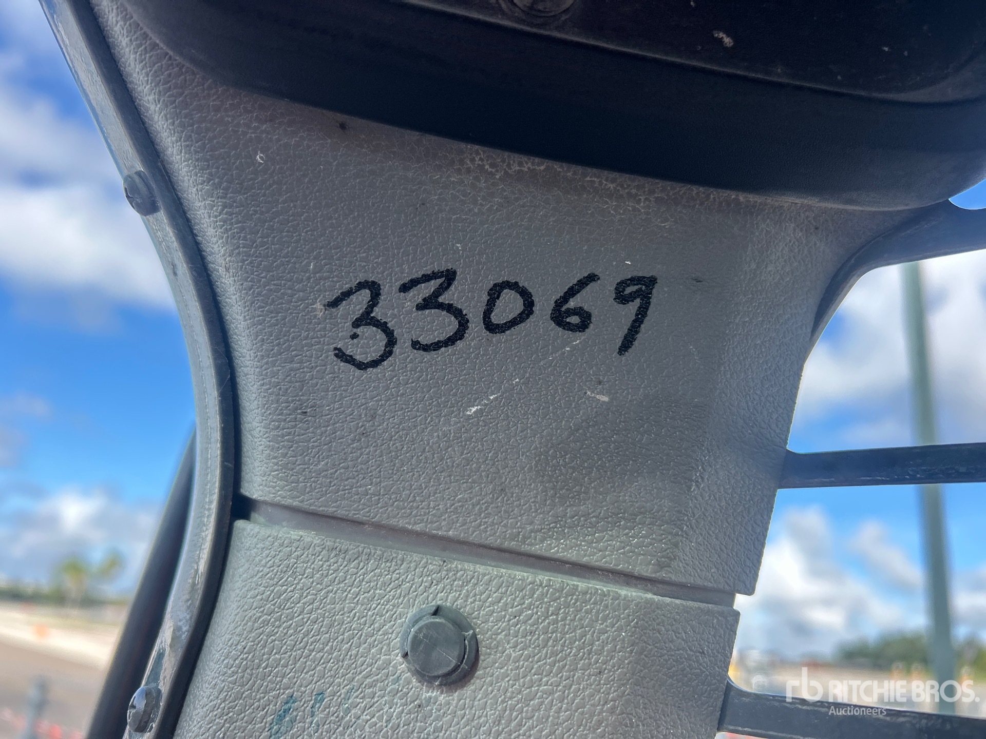 2023 Bobcat T62