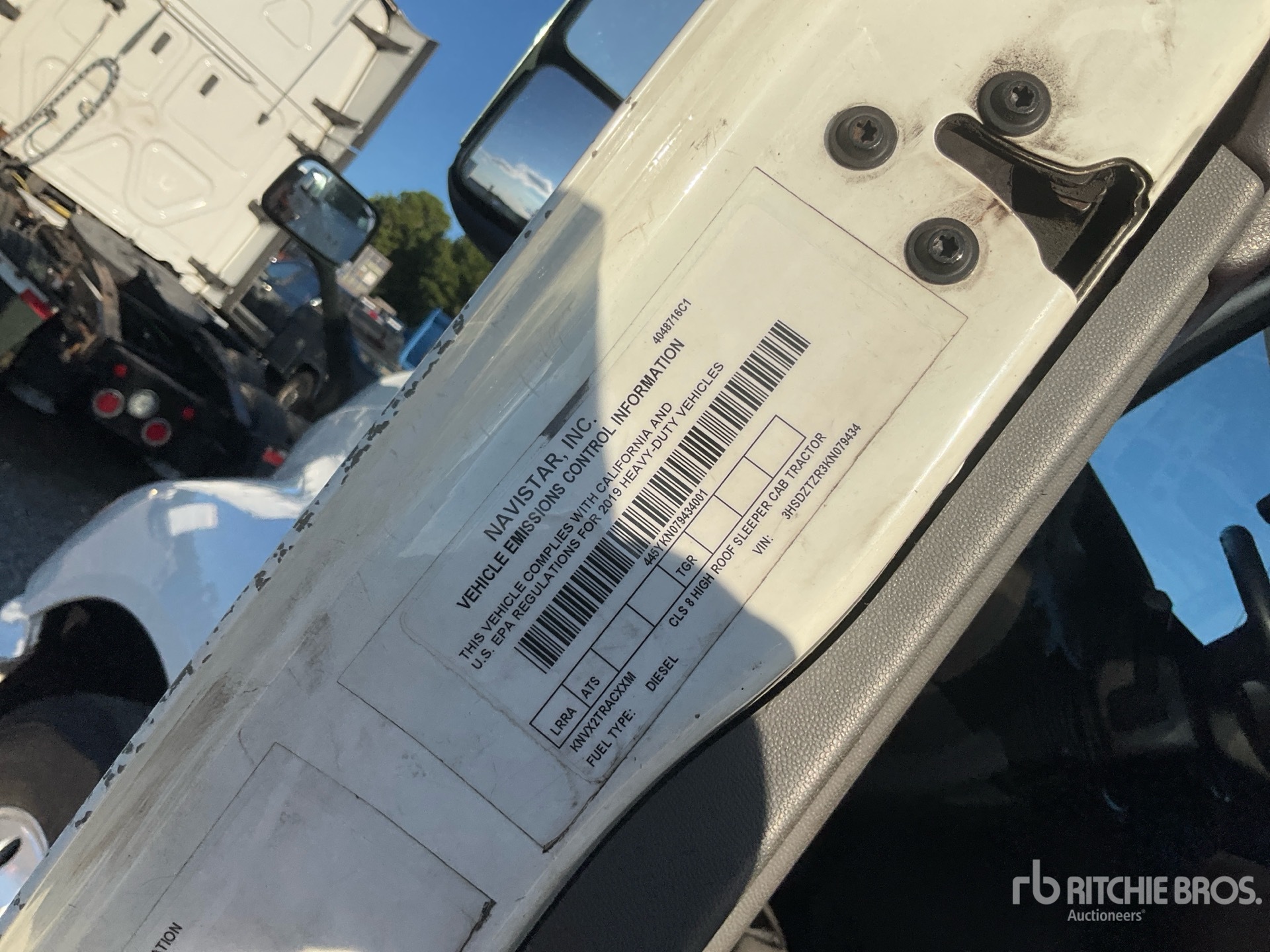 2019 International LT625