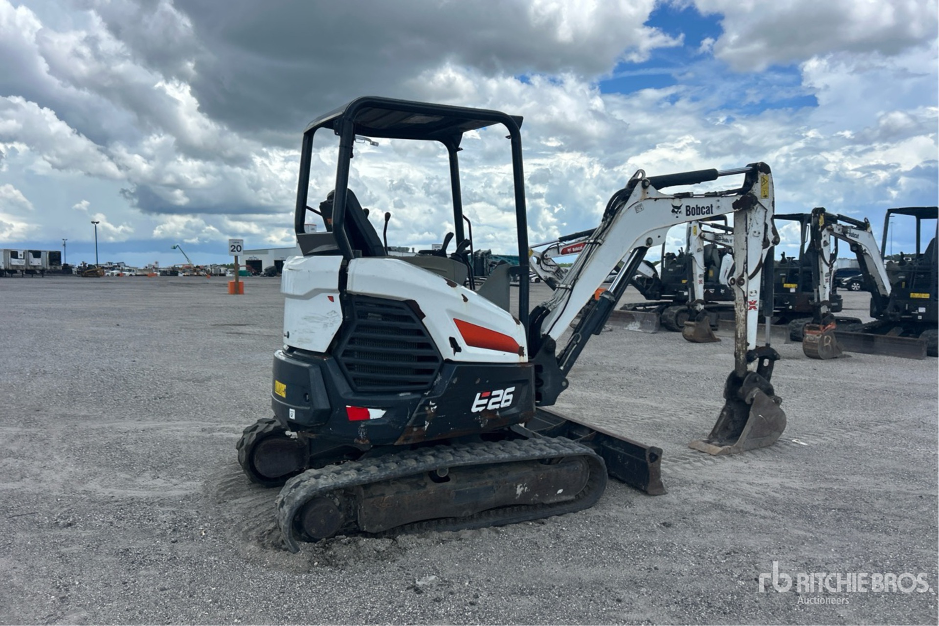 2020 Bobcat E26