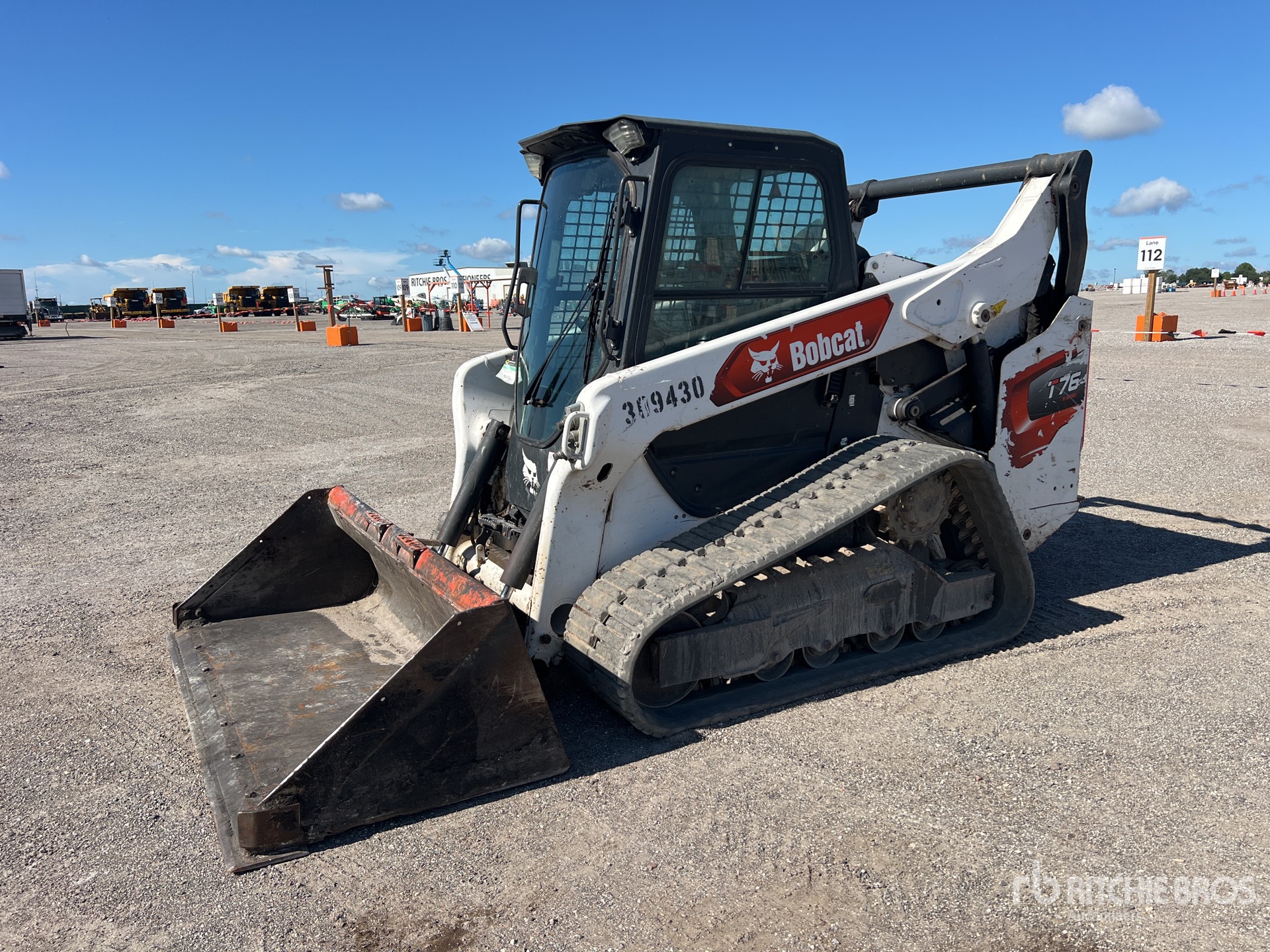 Photo of 2022 Bobcat T76