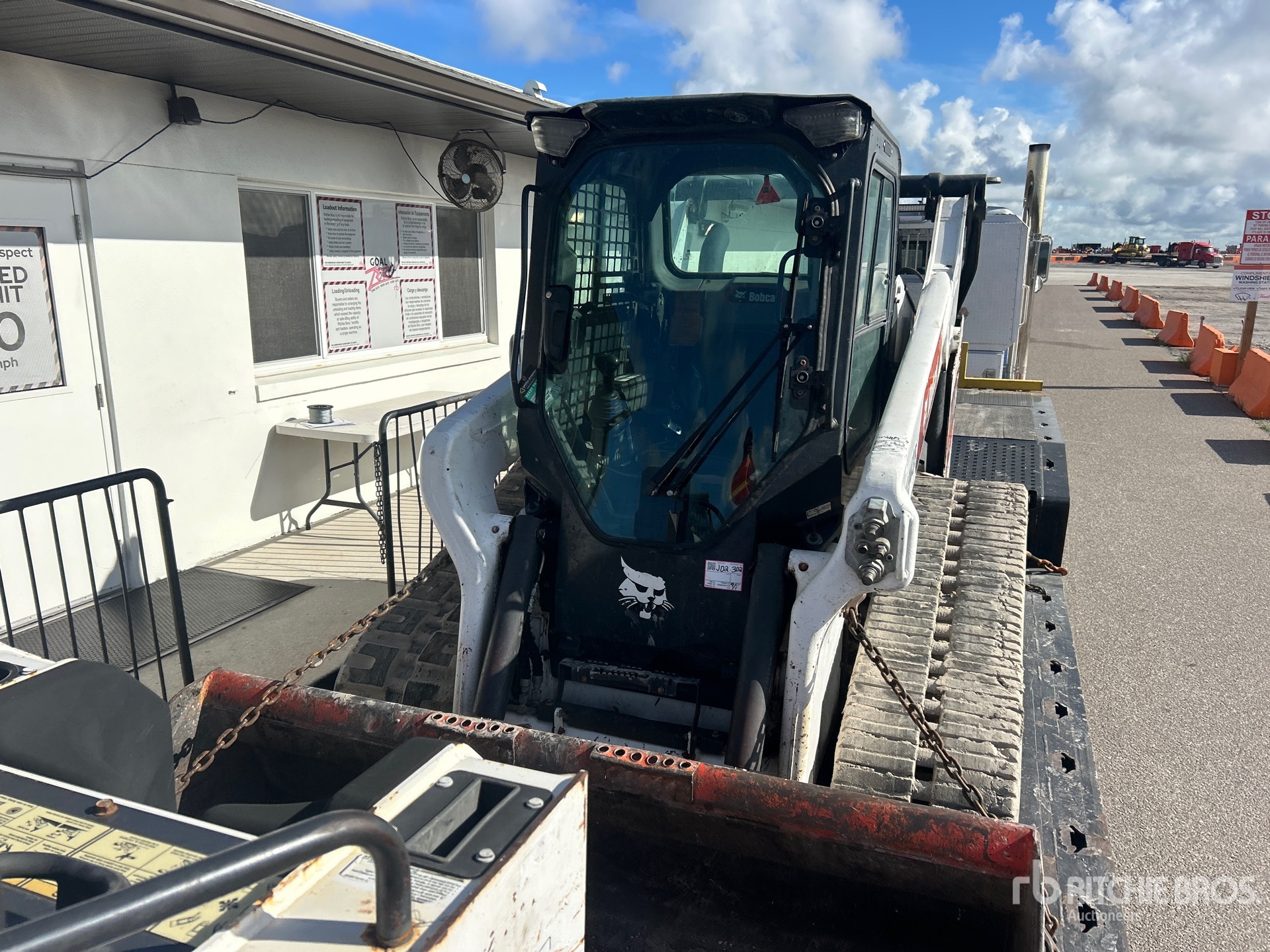 2022 Bobcat T76