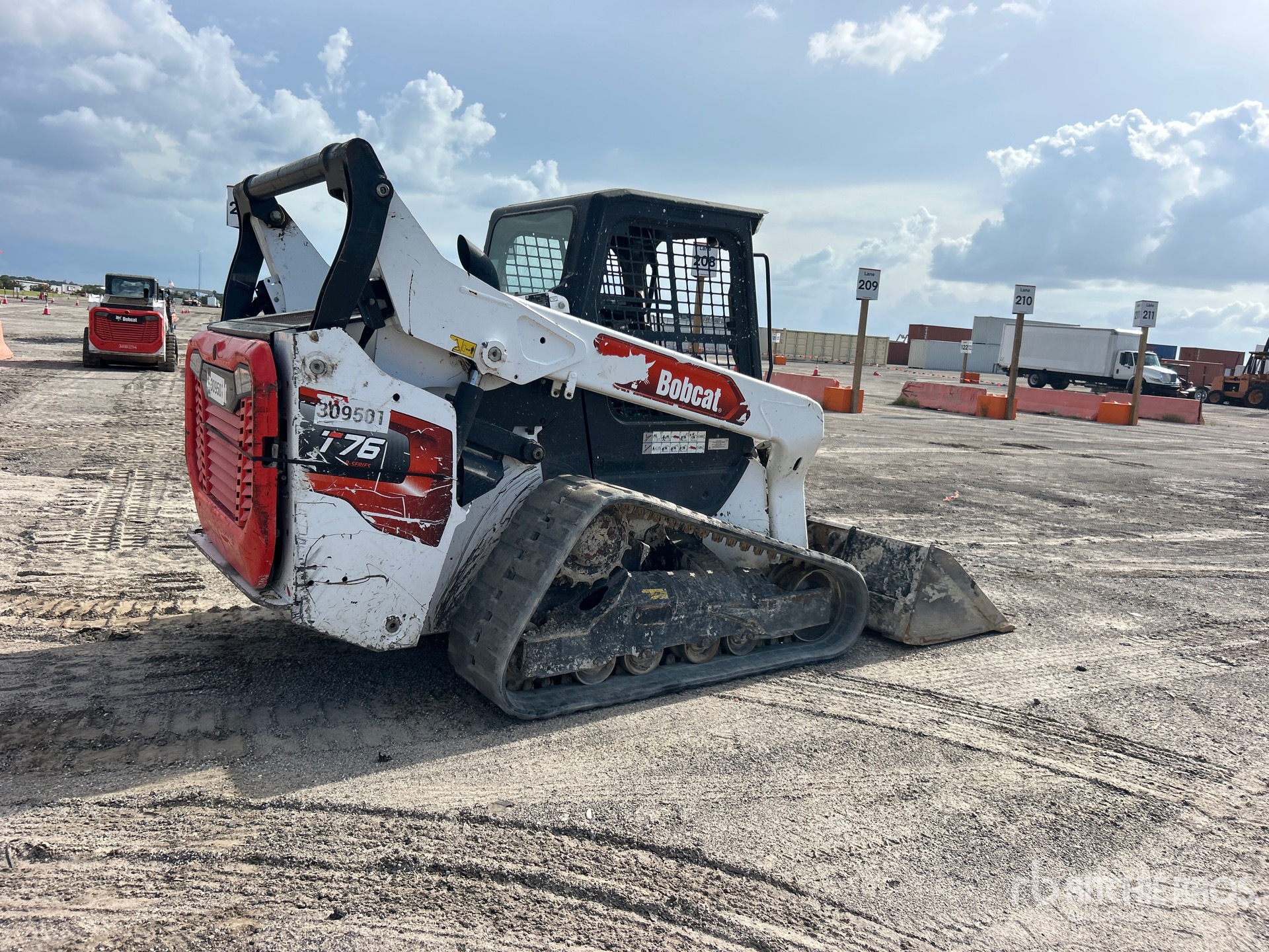 2022 Bobcat T76