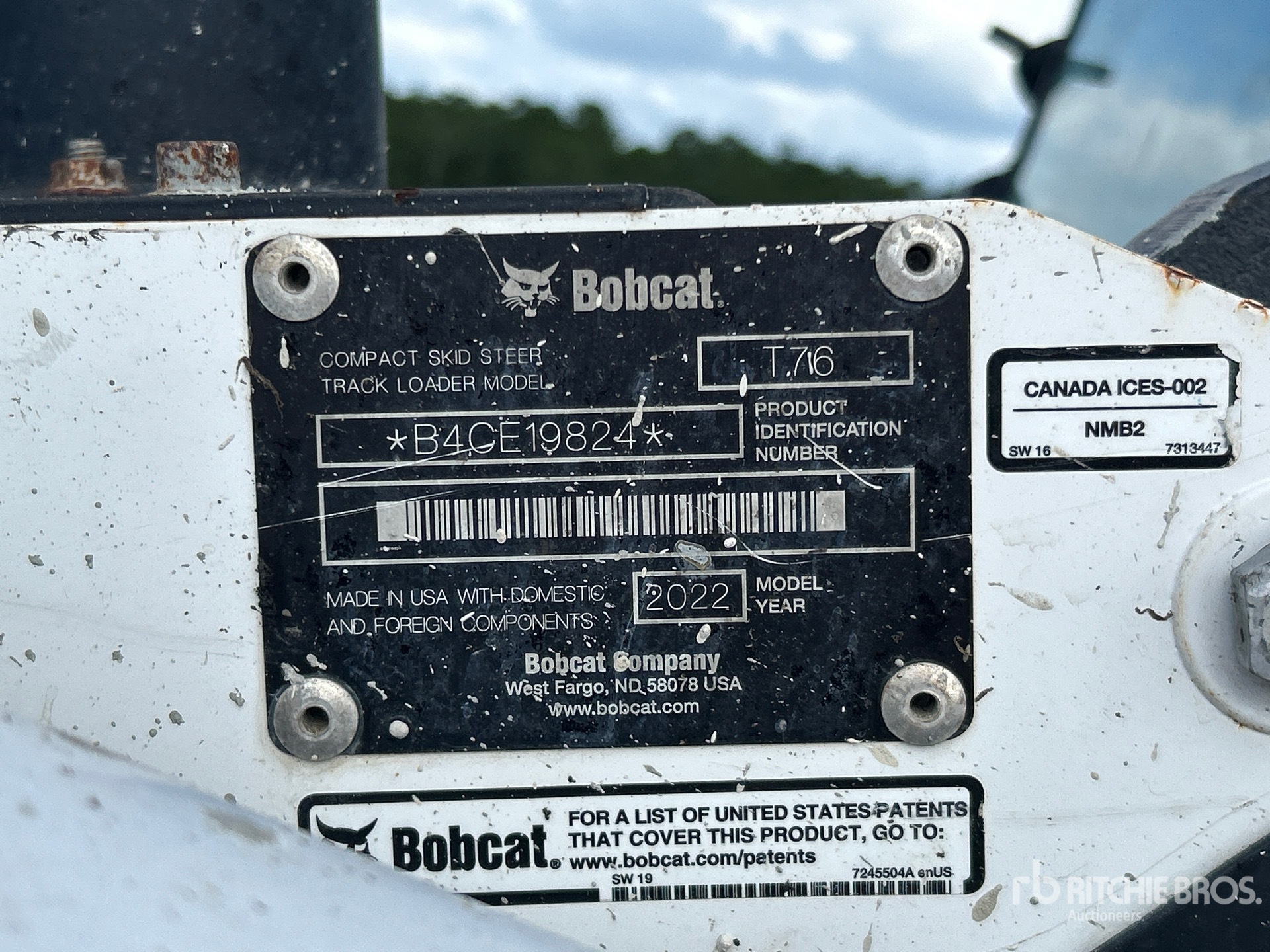 2022 Bobcat T76