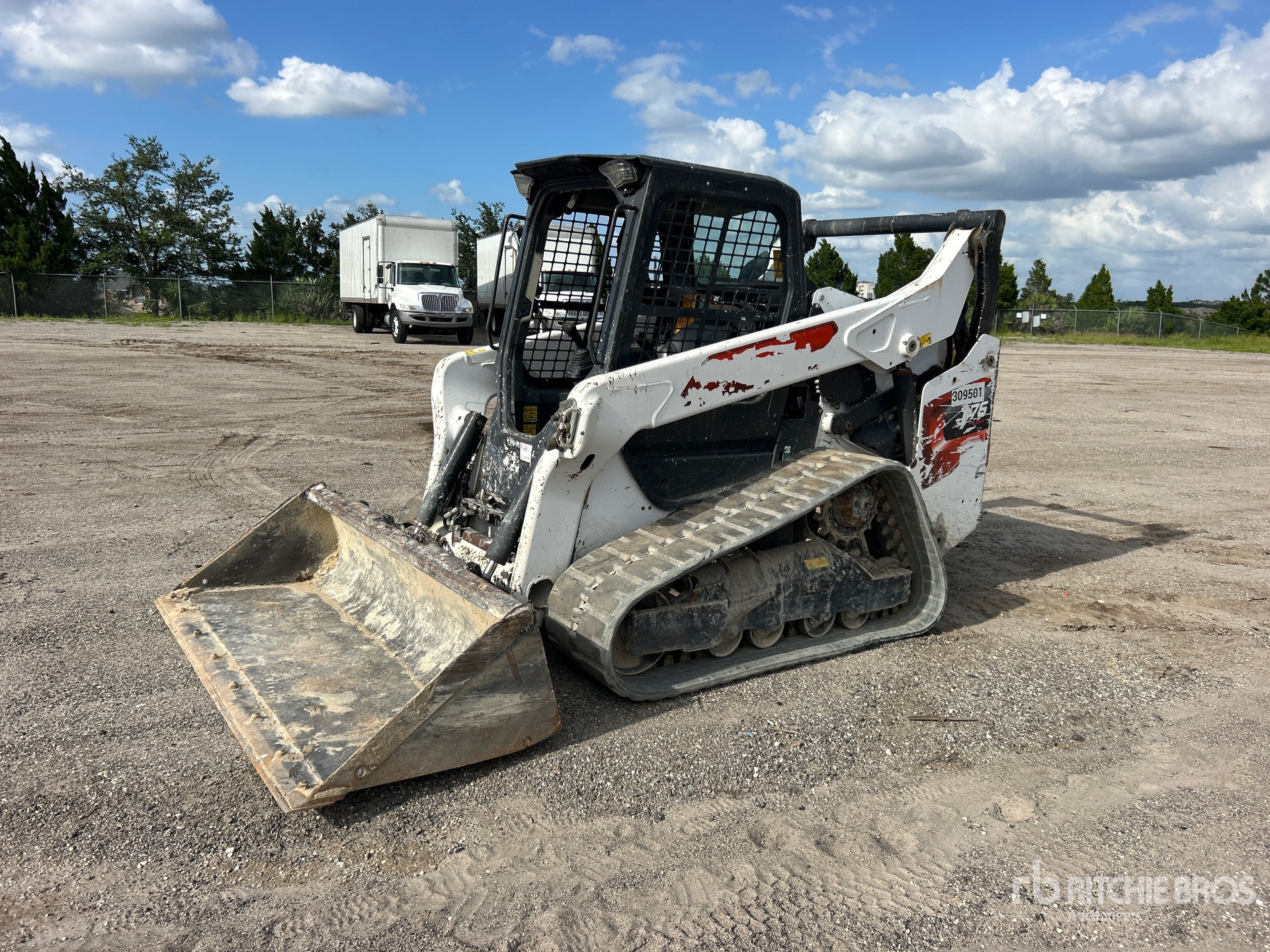 Photo of 2022 Bobcat T76