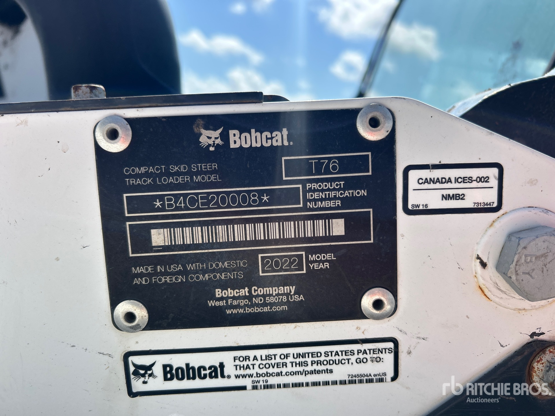 Photo of 2022 Bobcat T76