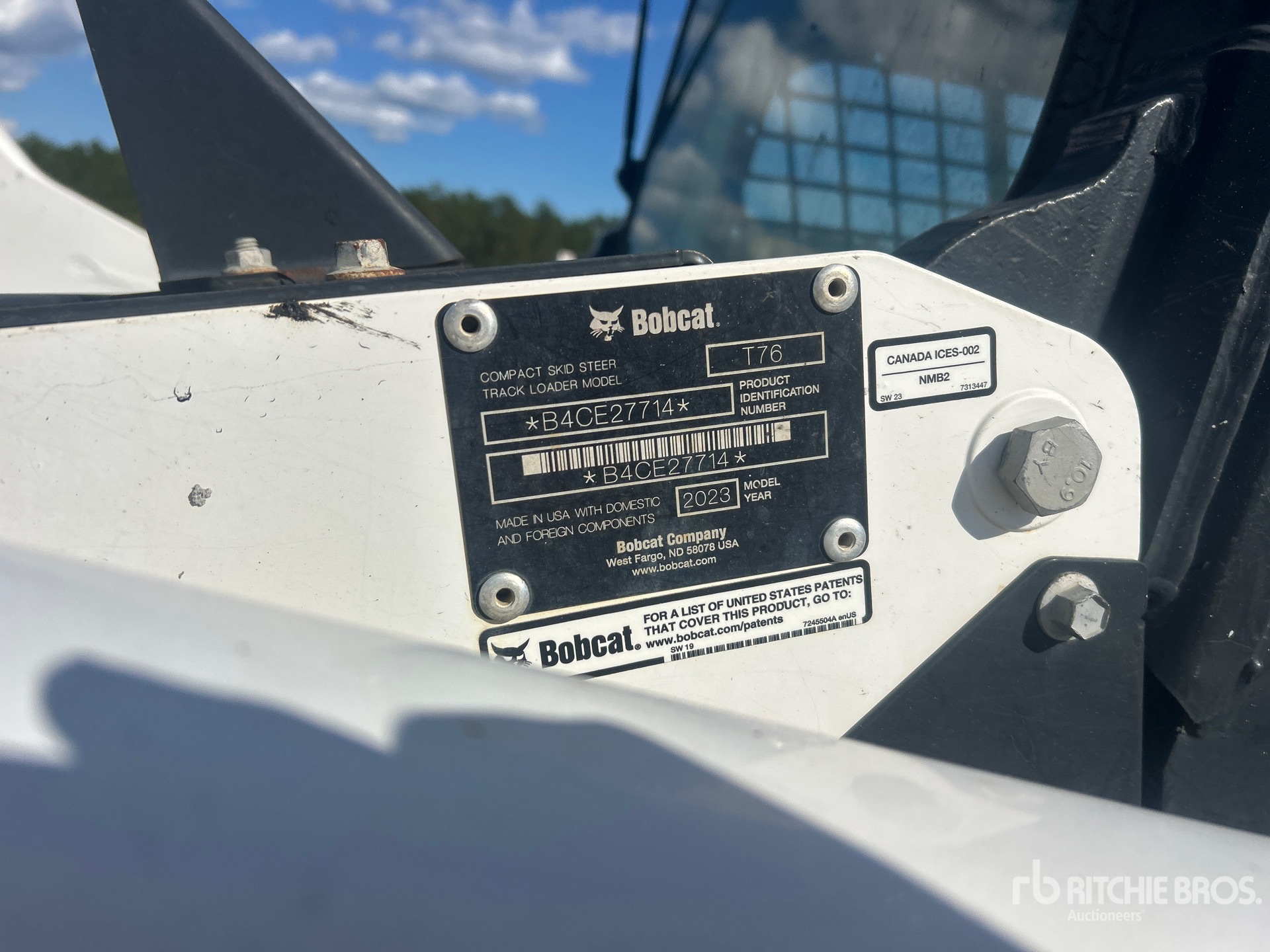 2023 Bobcat T76