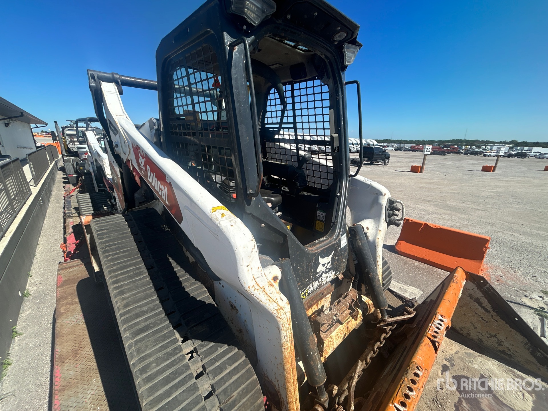2023 Bobcat T76