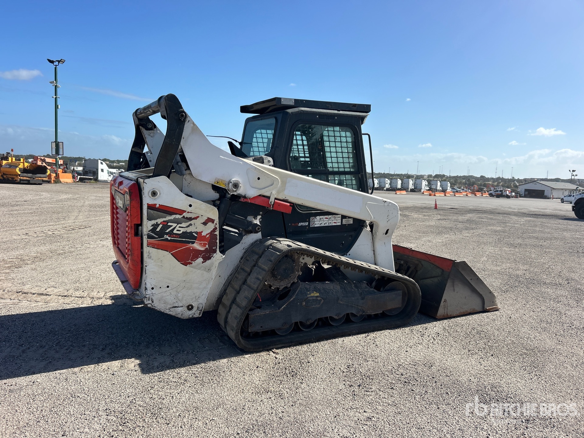 2023 Bobcat T76