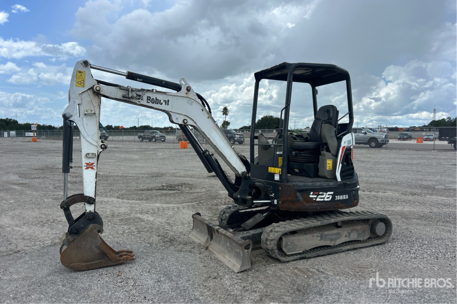 2021 Bobcat E26