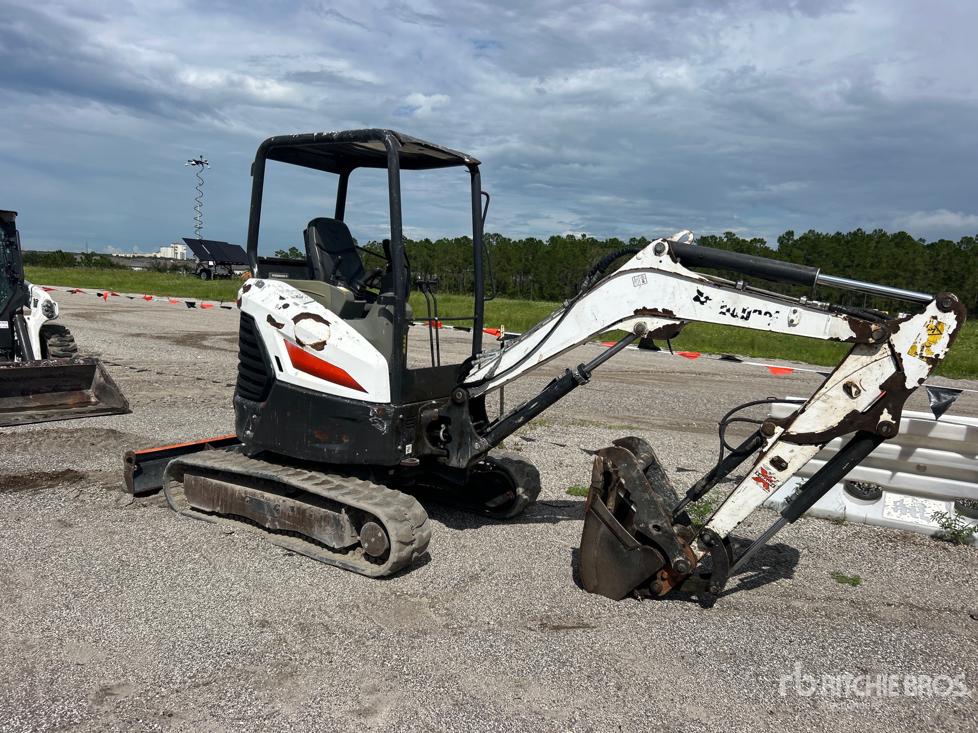 2021 Bobcat E26