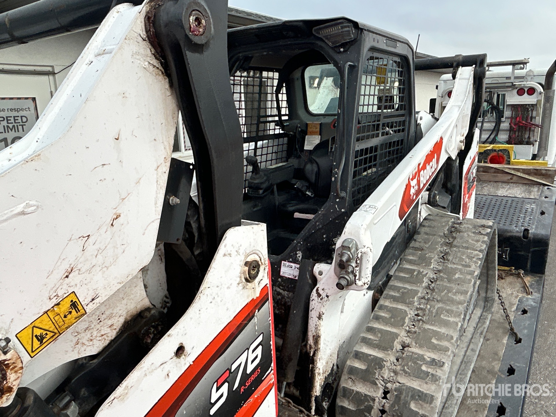 2023 Bobcat T76