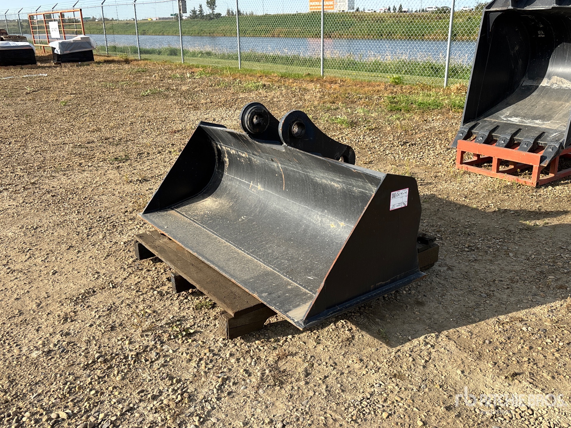 Photo of Hitachi 60 in Cleanup - Fits 120 Excavator