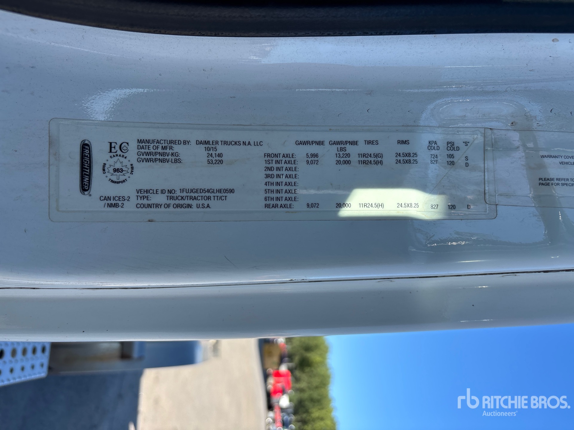 2016 Freightliner CASCADIA 125