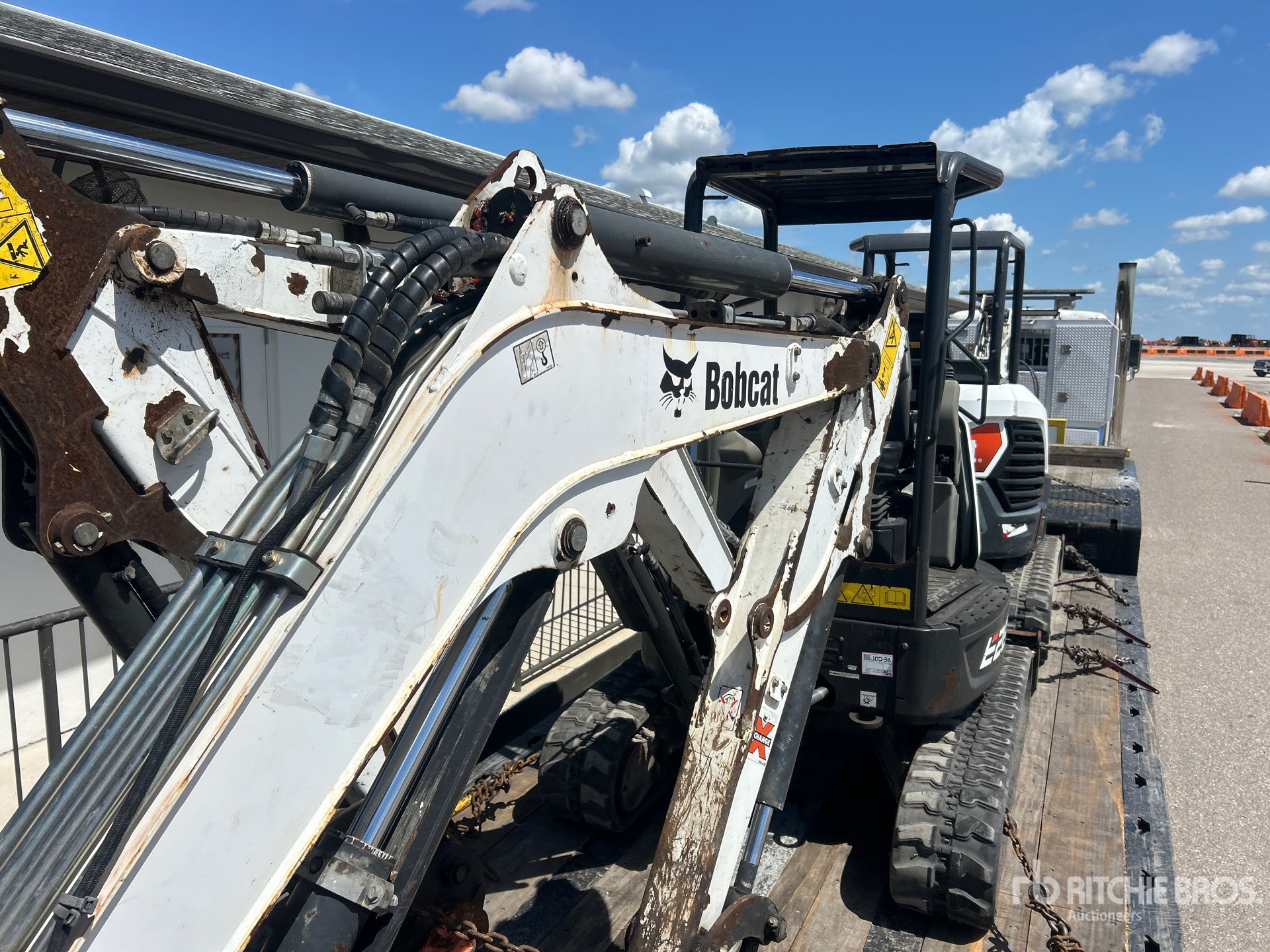 2021 Bobcat E26