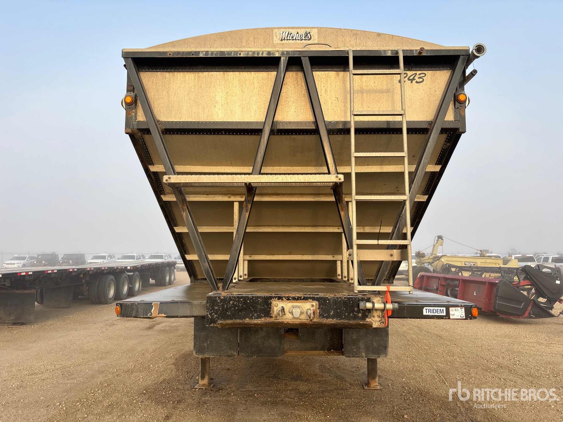 2014 Doepker 28 FT SUPER B-TRAIN LEAD