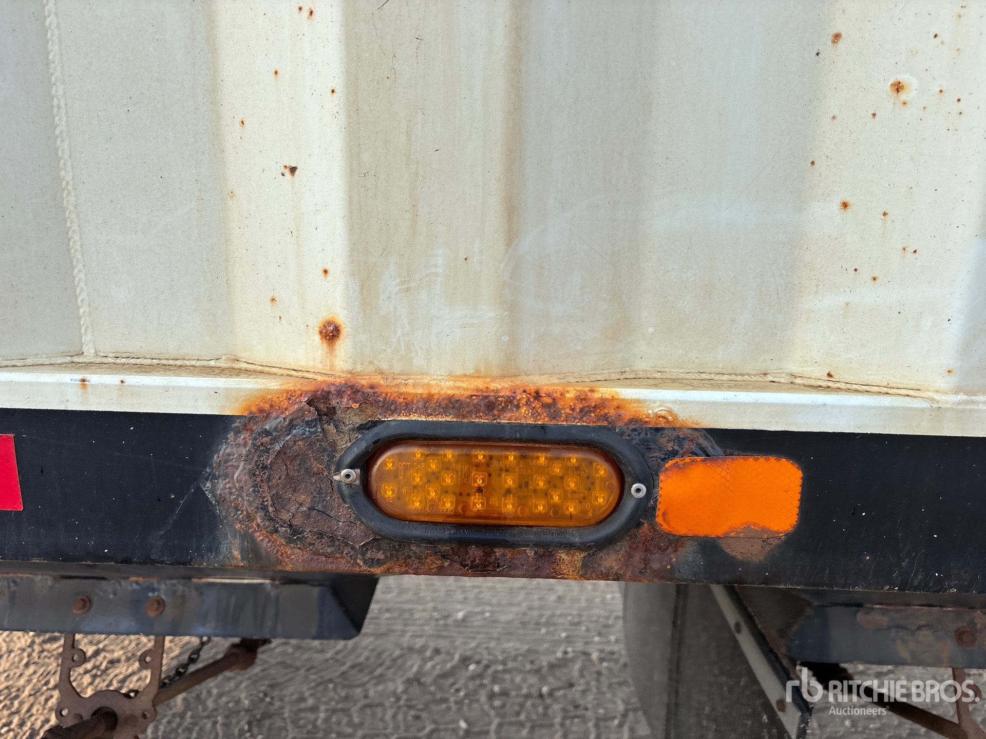 2016 Doepker 28 FT SUPER B-TRAIN LEAD