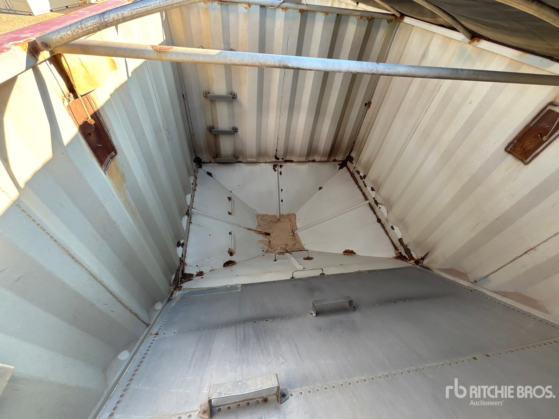 2015 Doepker 28 FT SUPER B-TRAIN LEAD
