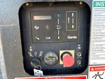 Poste de contrôle inférieur de base with