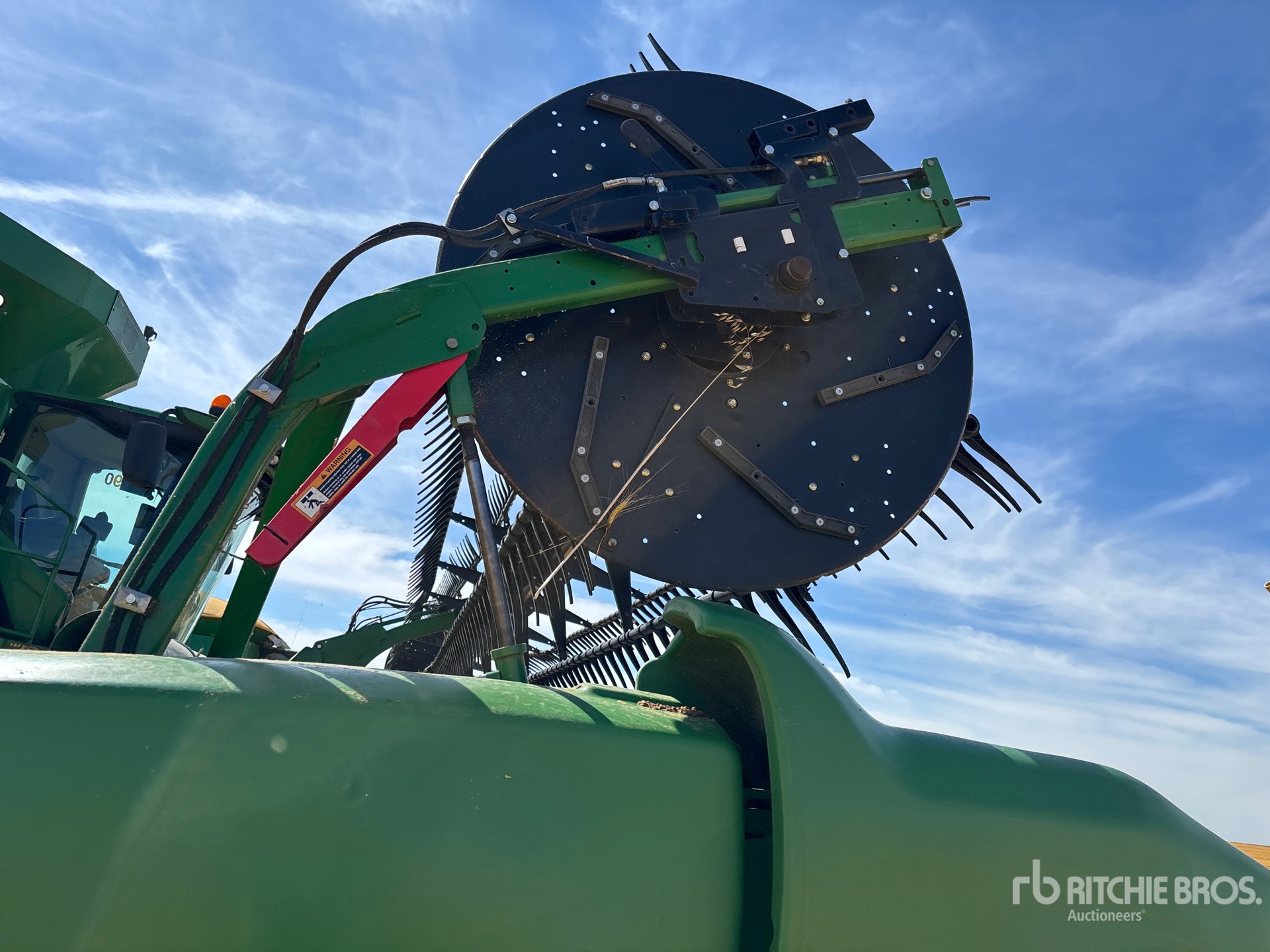 2017 John Deere 640FD