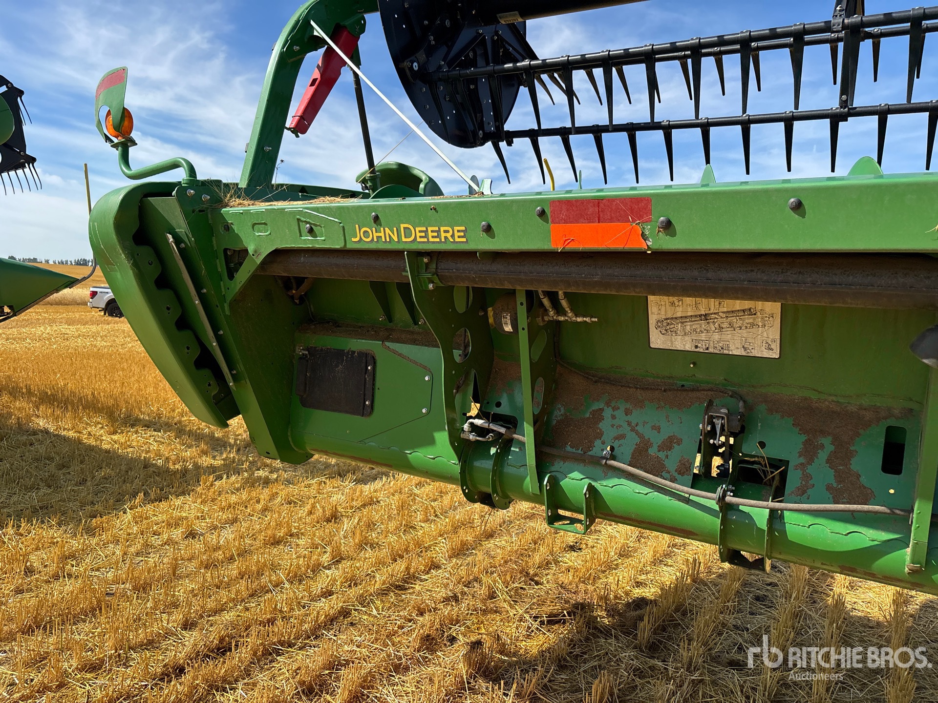 2017 John Deere 640FD