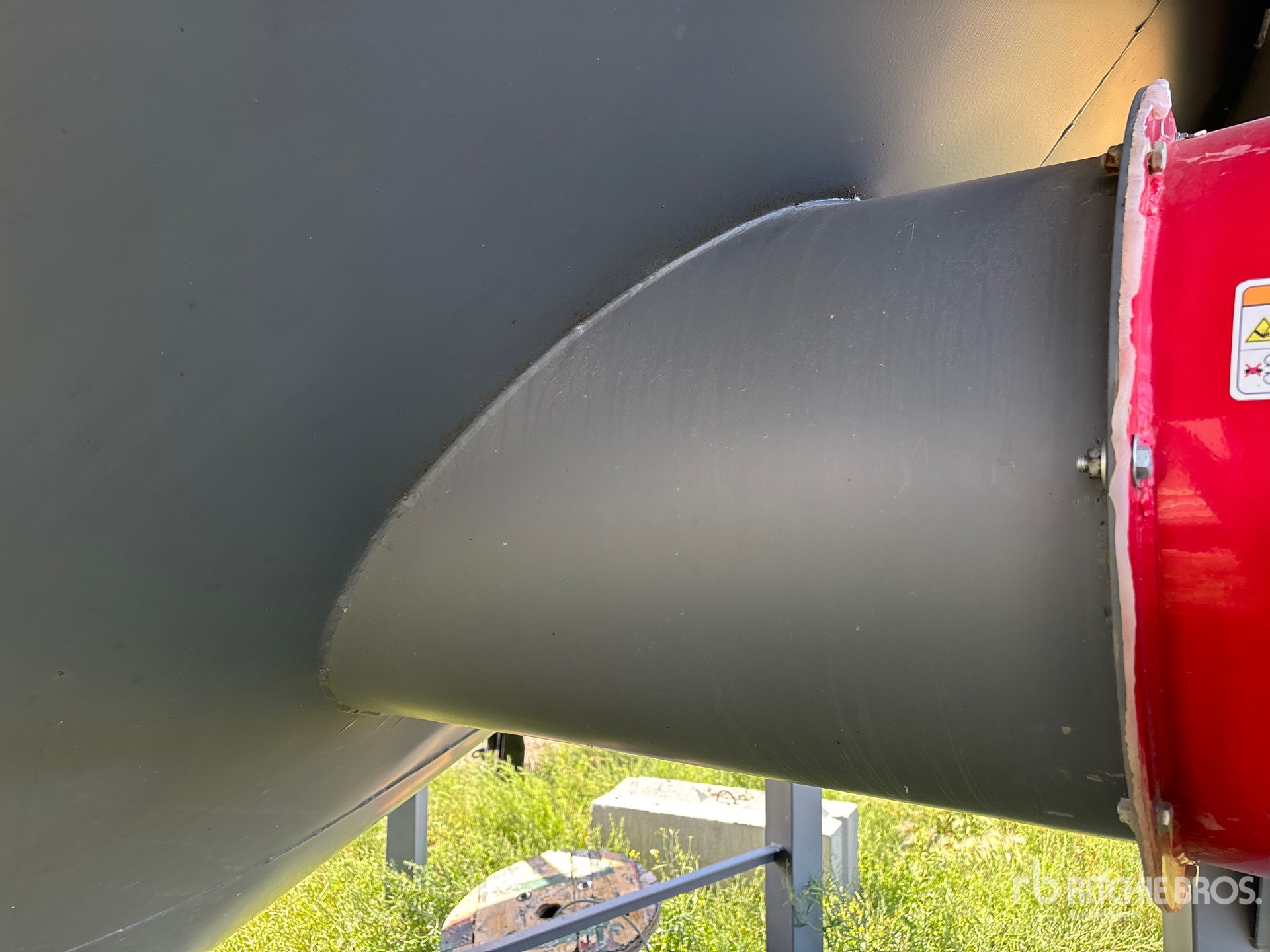 Twister +/- 4000 bu 6 Ring Hopper