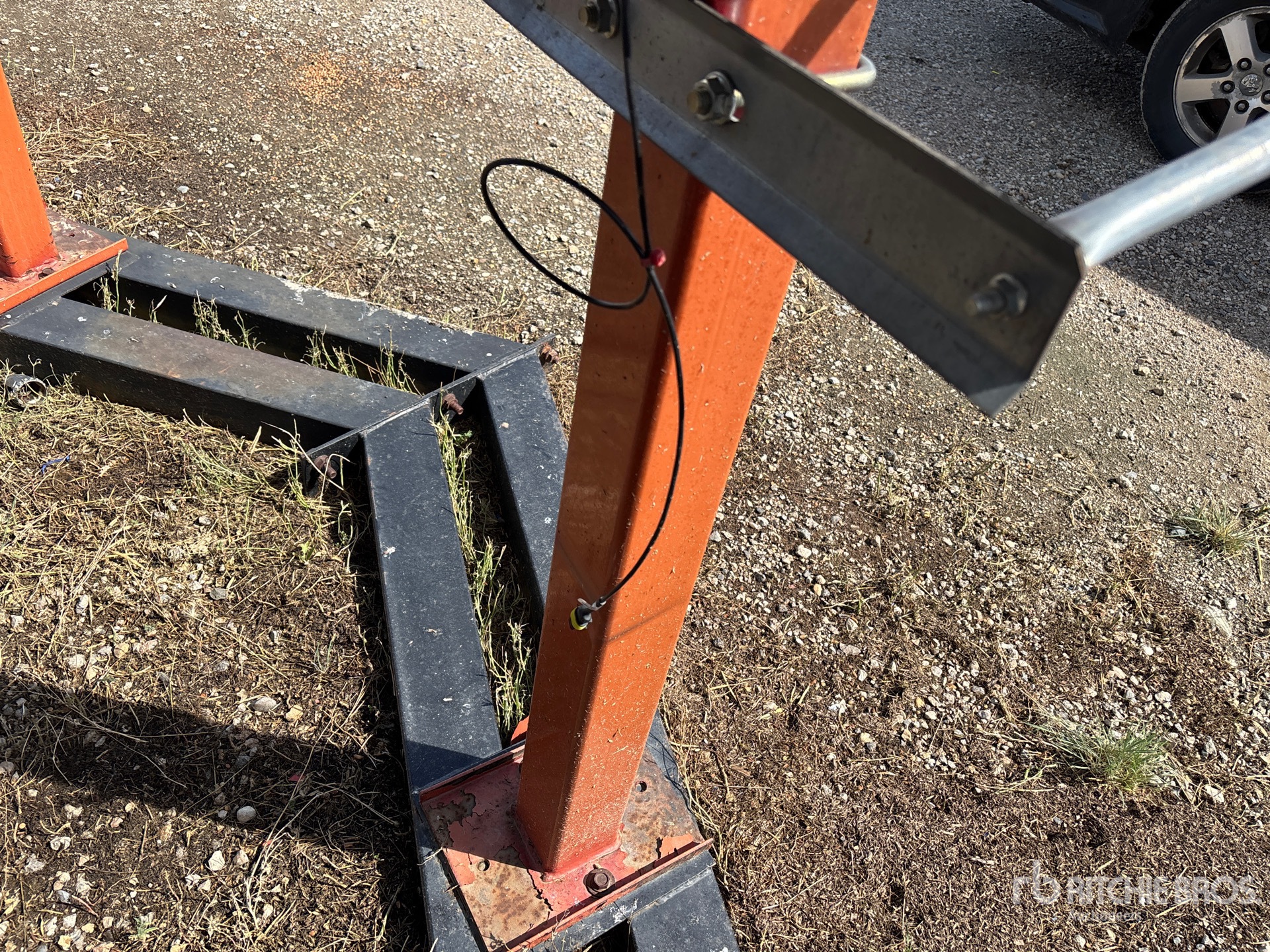 Twister +/- 5000 bu 6 Ring Hopper