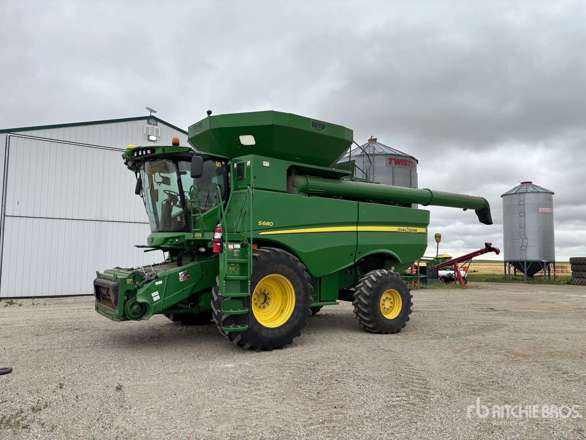 2014 John Deere S680