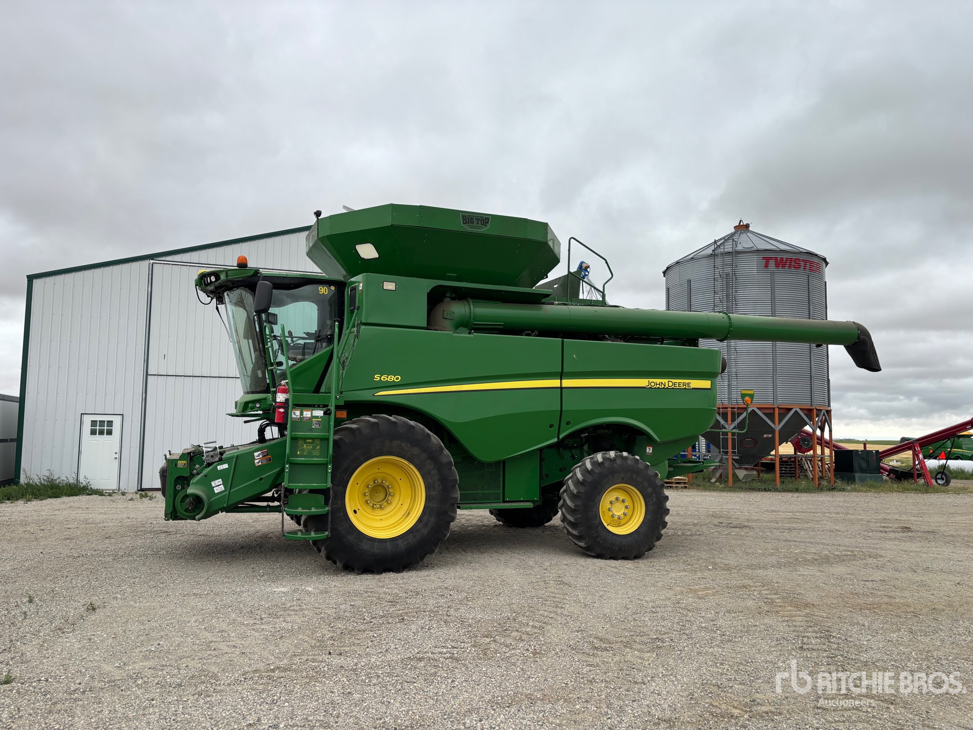 2014 John Deere S680