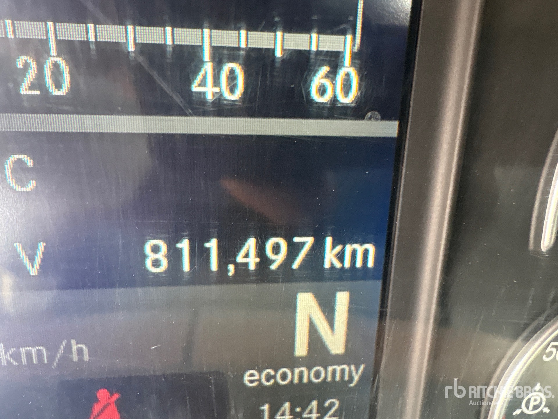 2021 Freightliner CASCADIA 126