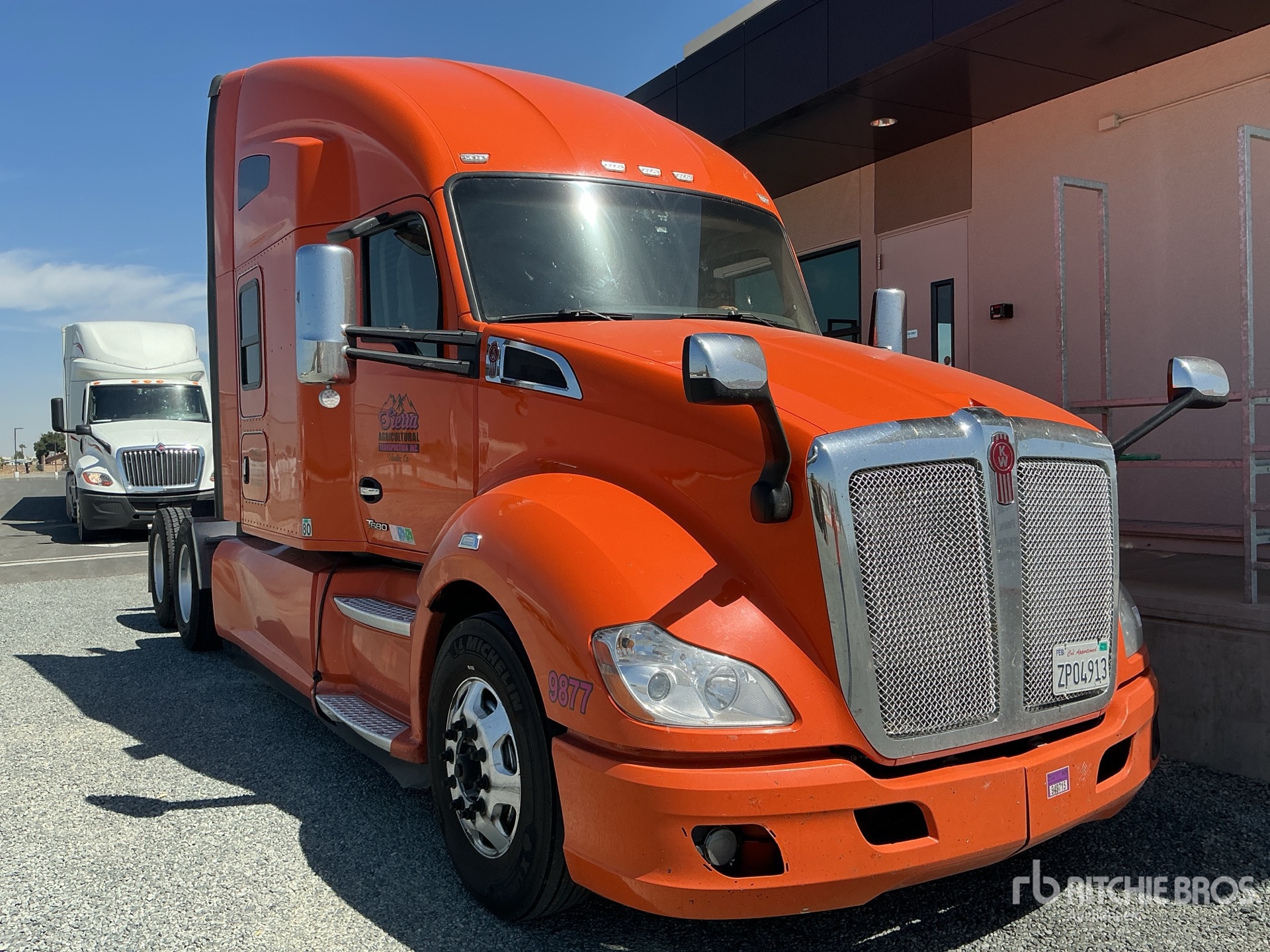 2022 Kenworth T680