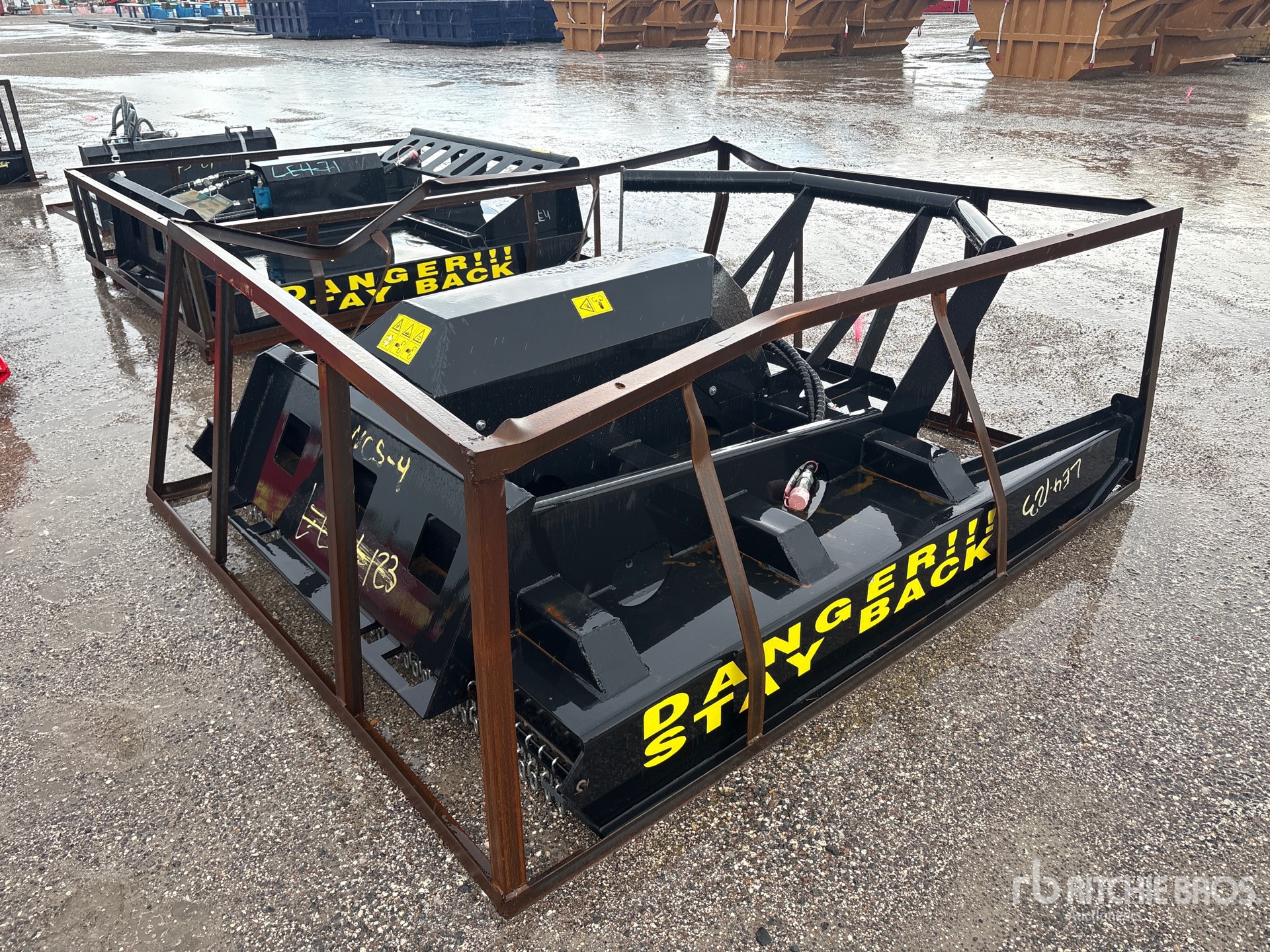 General Appearance with Picture, Right Rear Corner