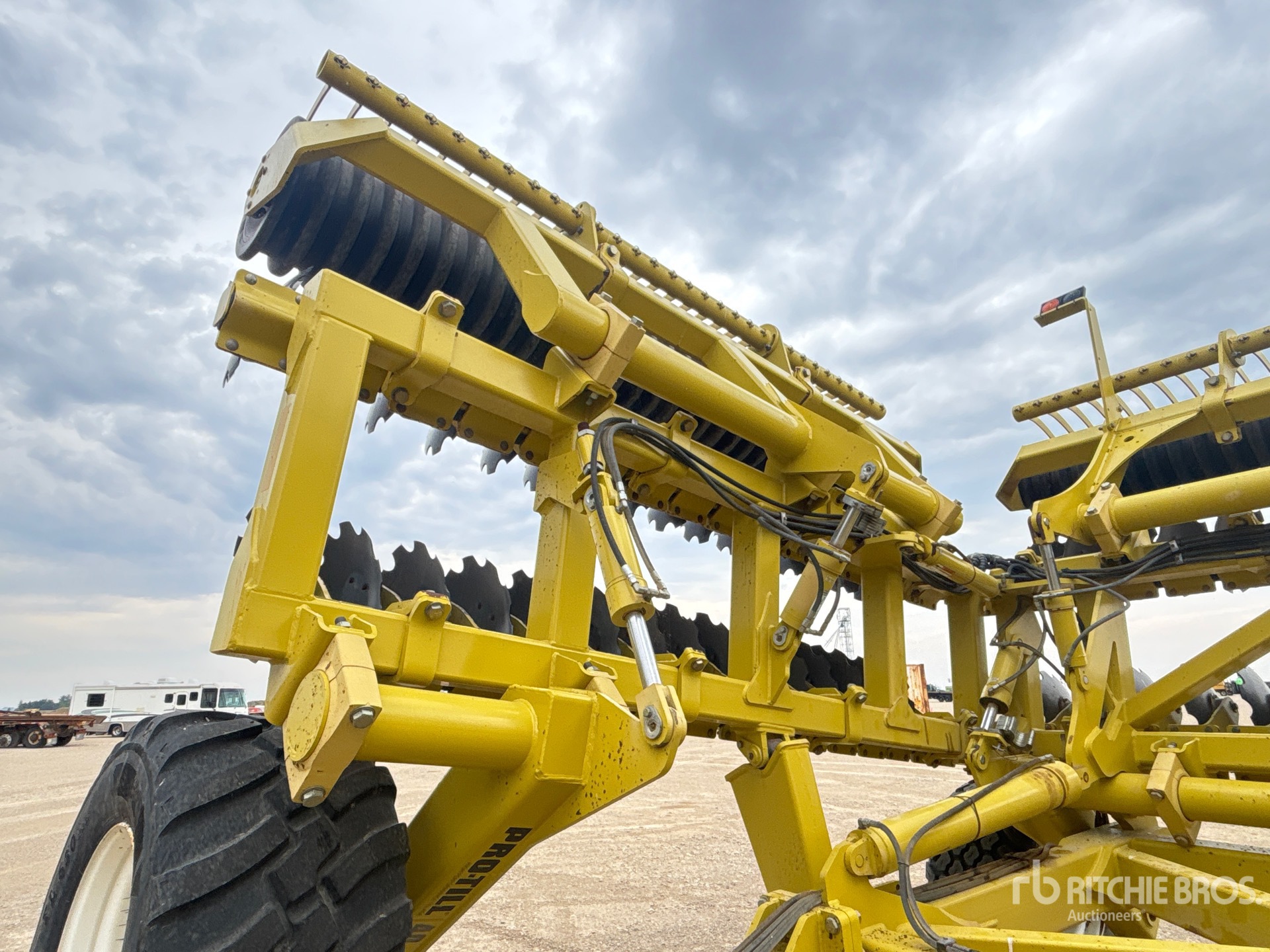 2014 Degelman PRO-TILL 40