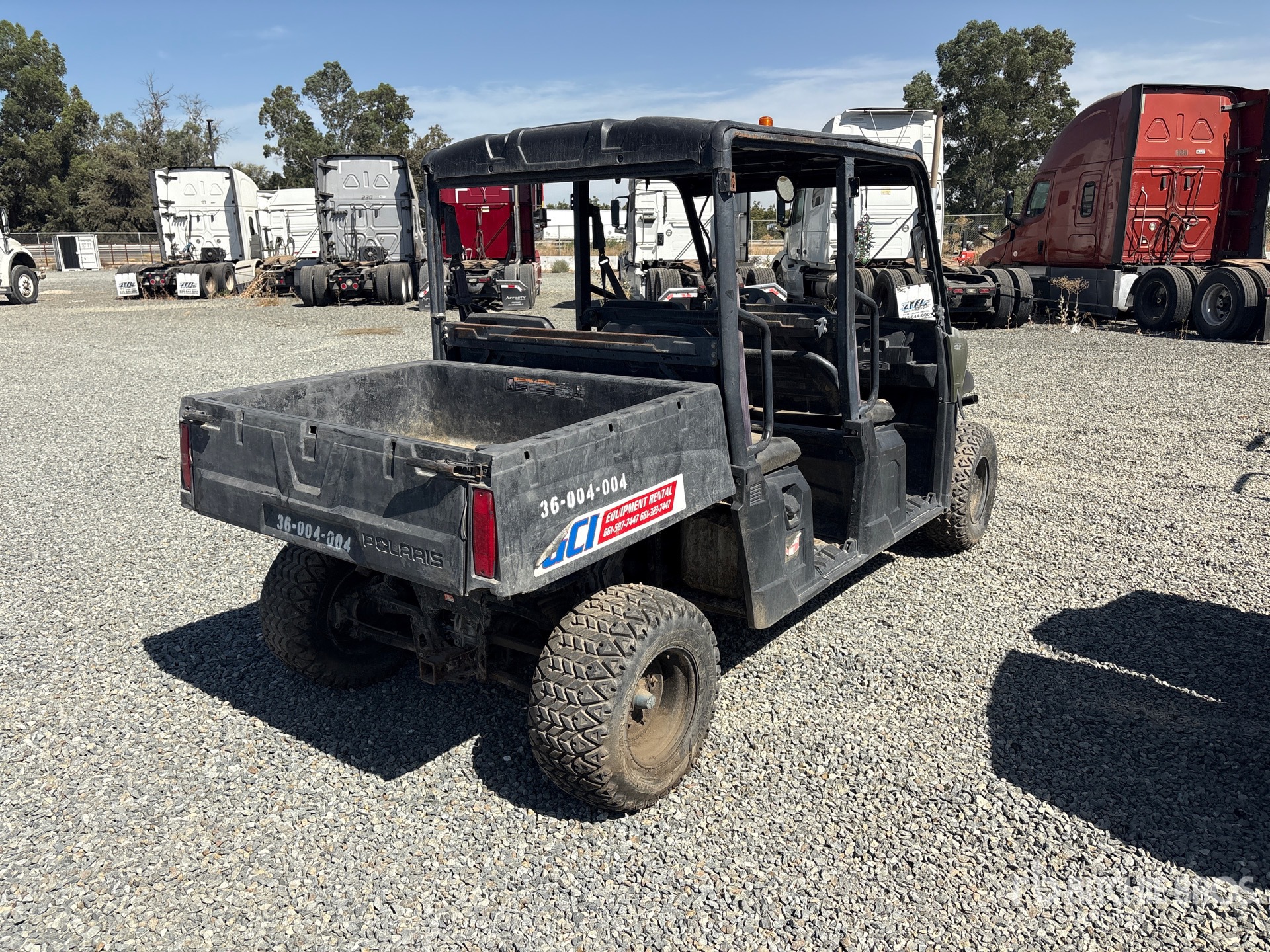 General Appearance with Picture, Right Rear Corner