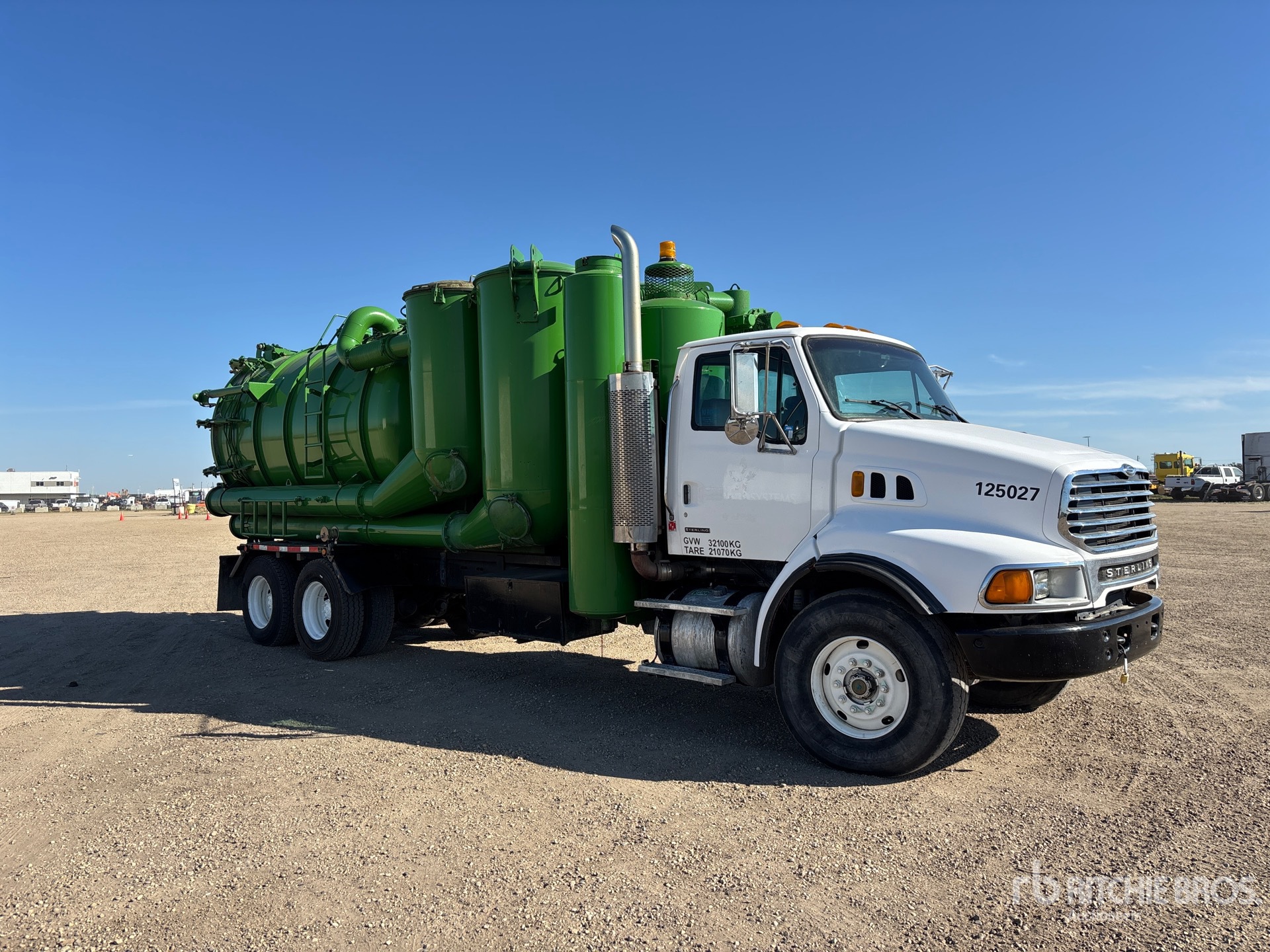 2005 Sterling LT9500