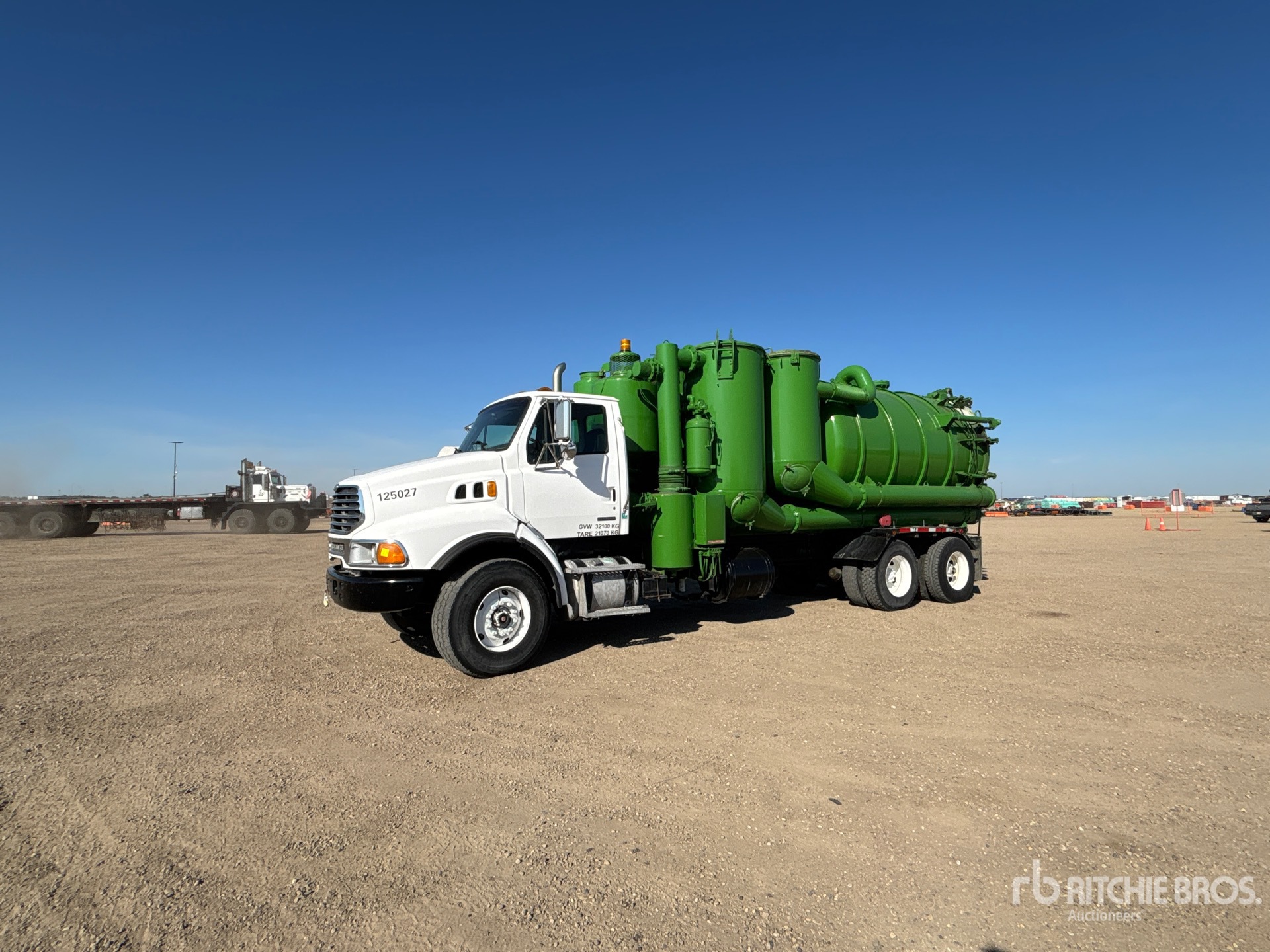 2005 Sterling LT9500