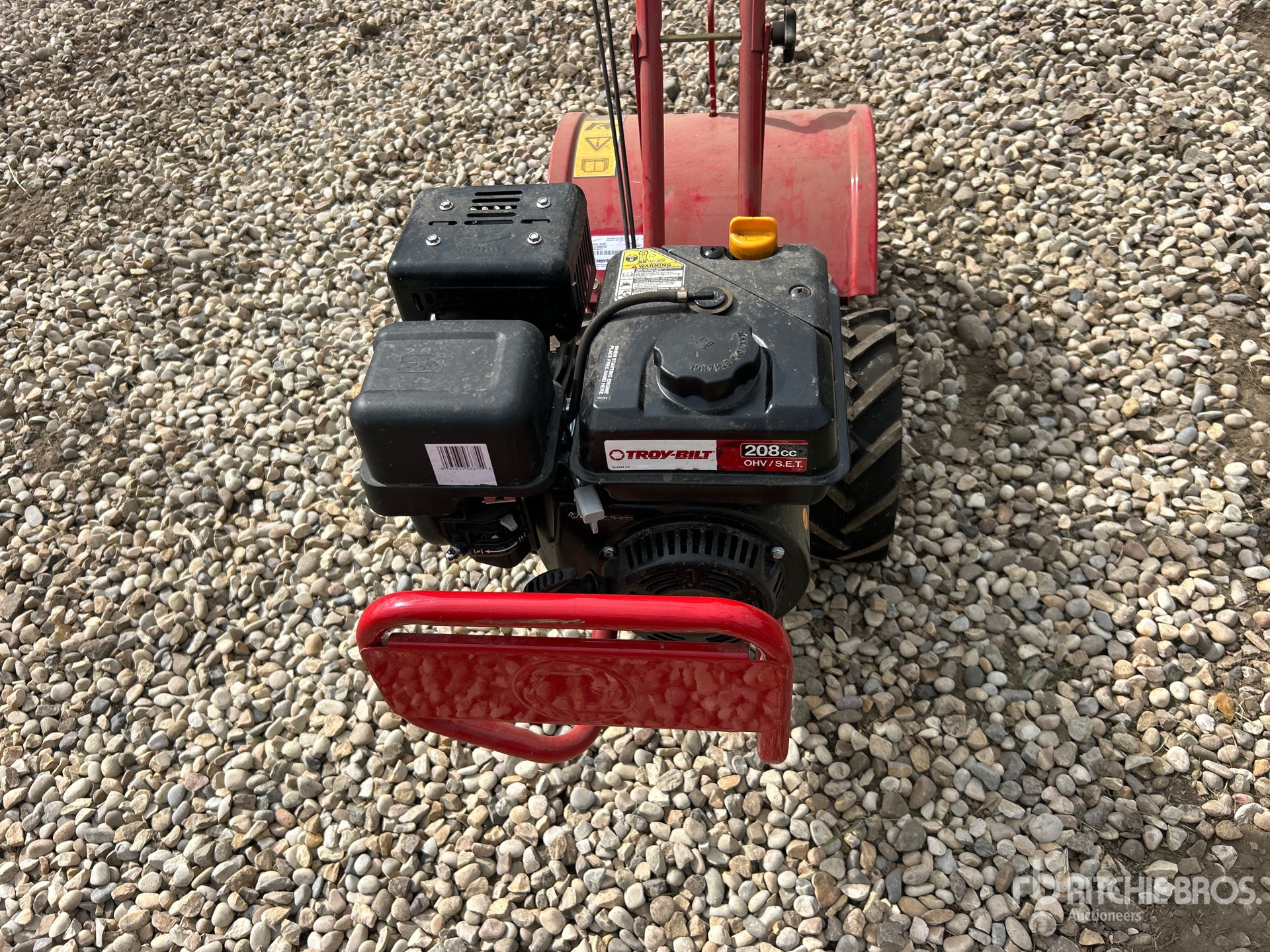Troy-Bilt 17 IN GARDEN TILLER
