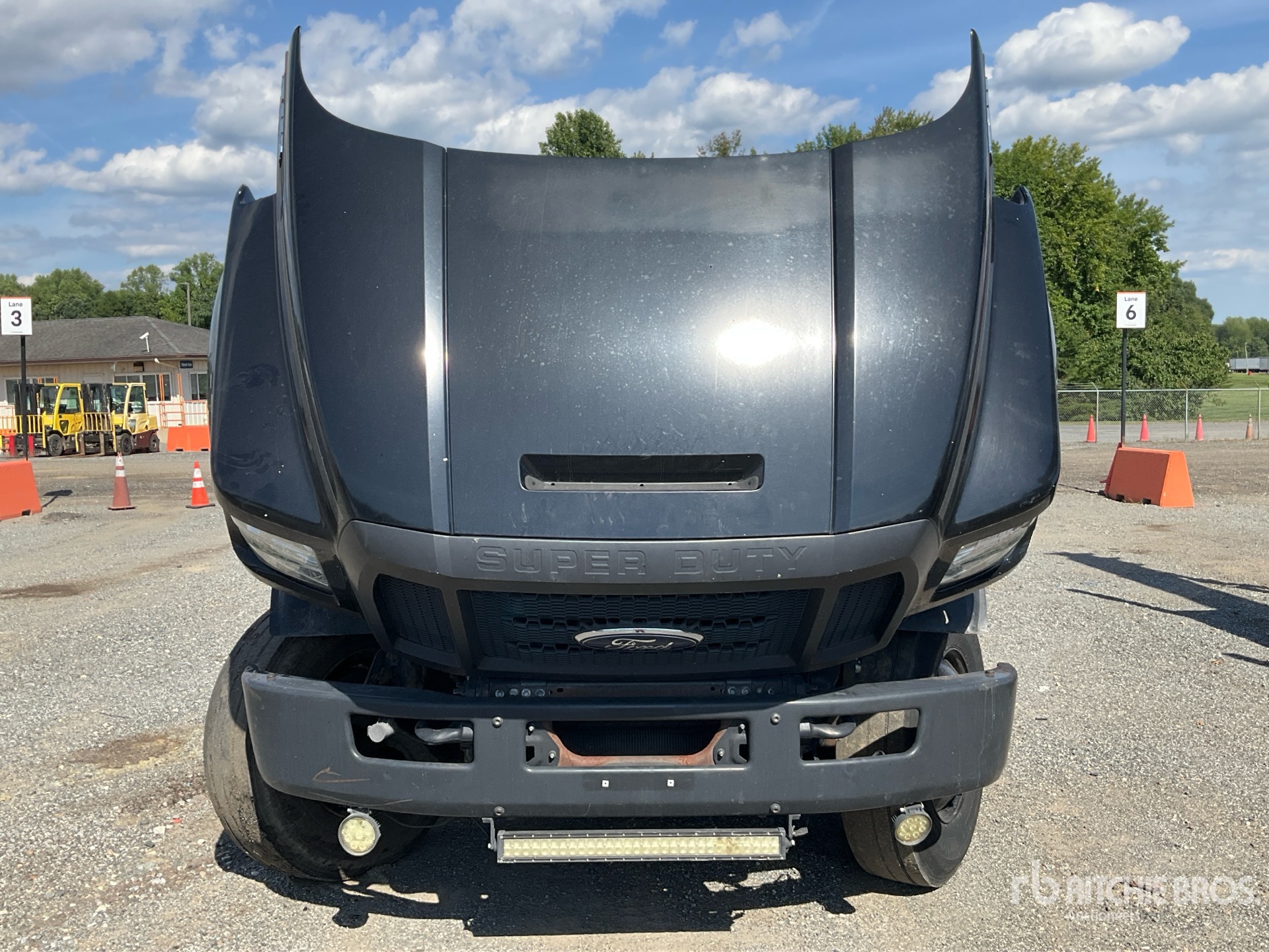 2016 Ford F-750