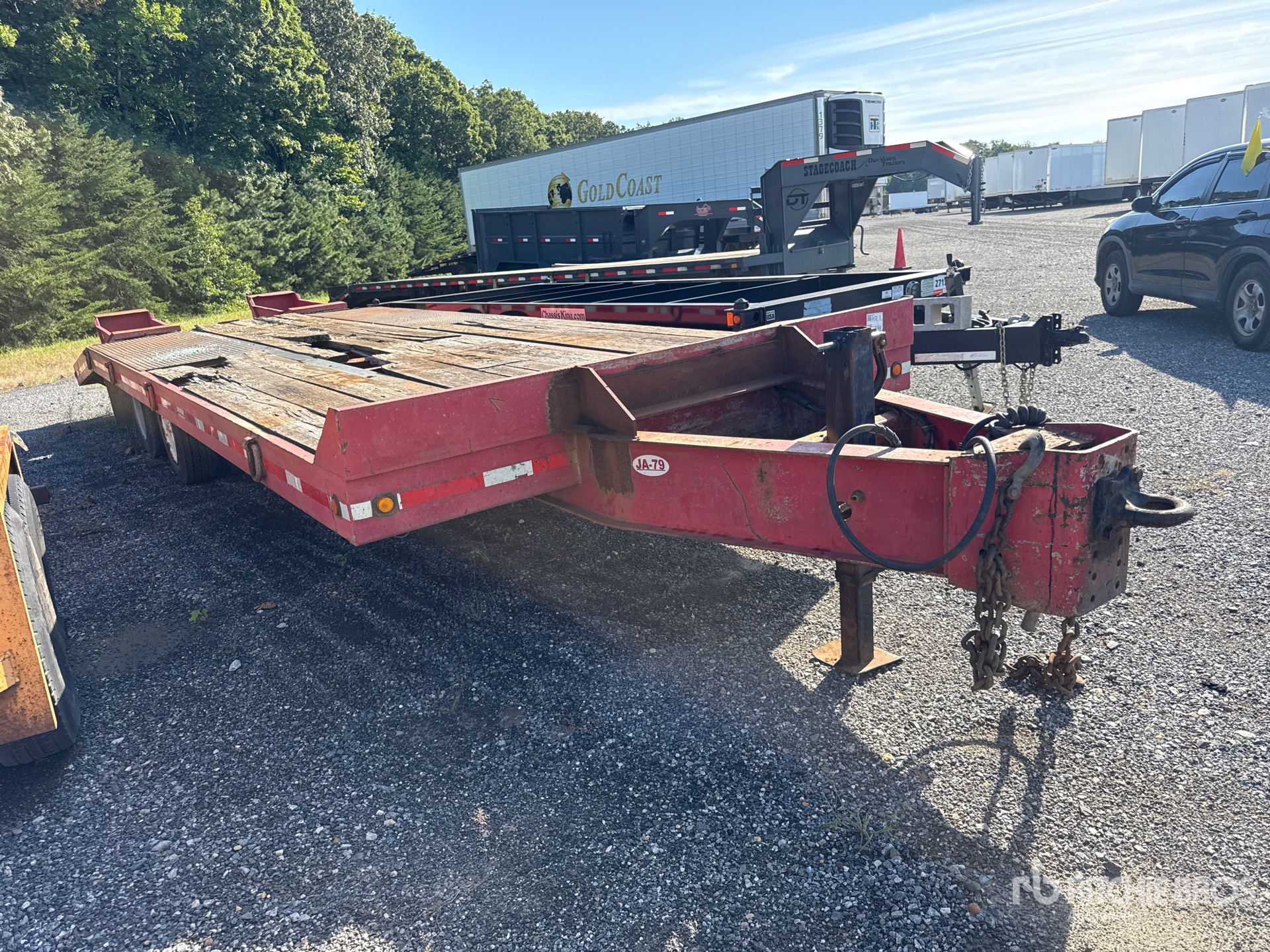 2007 Talbert 27 ft T/A