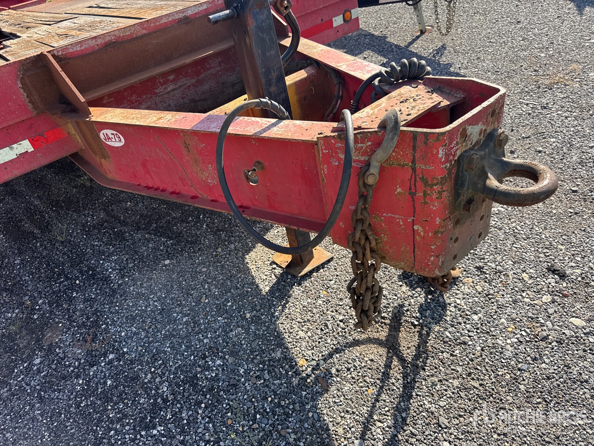 2007 Talbert 27 ft T/A